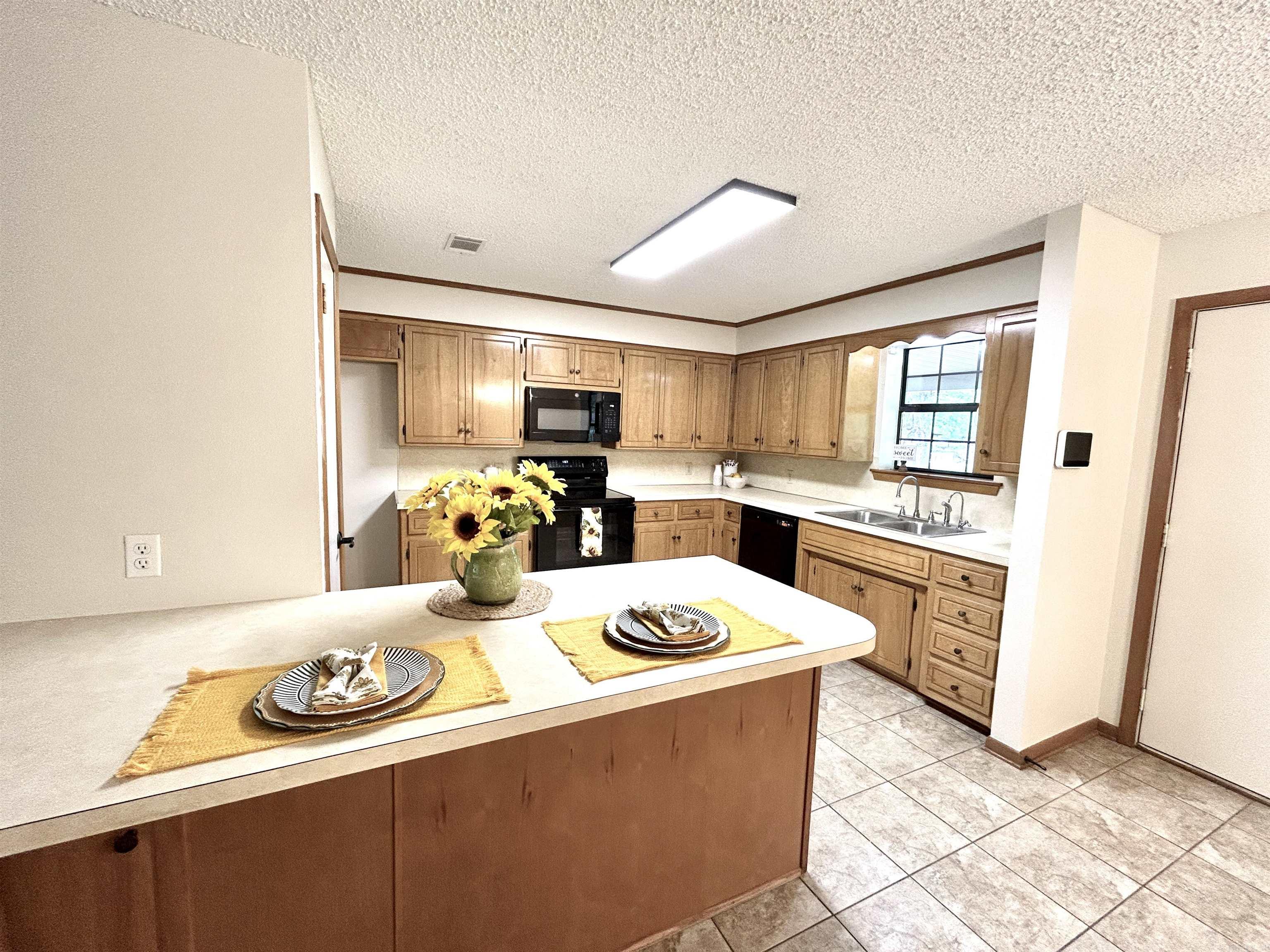 338 MORNING STAR CIRCLE  Benton, AR