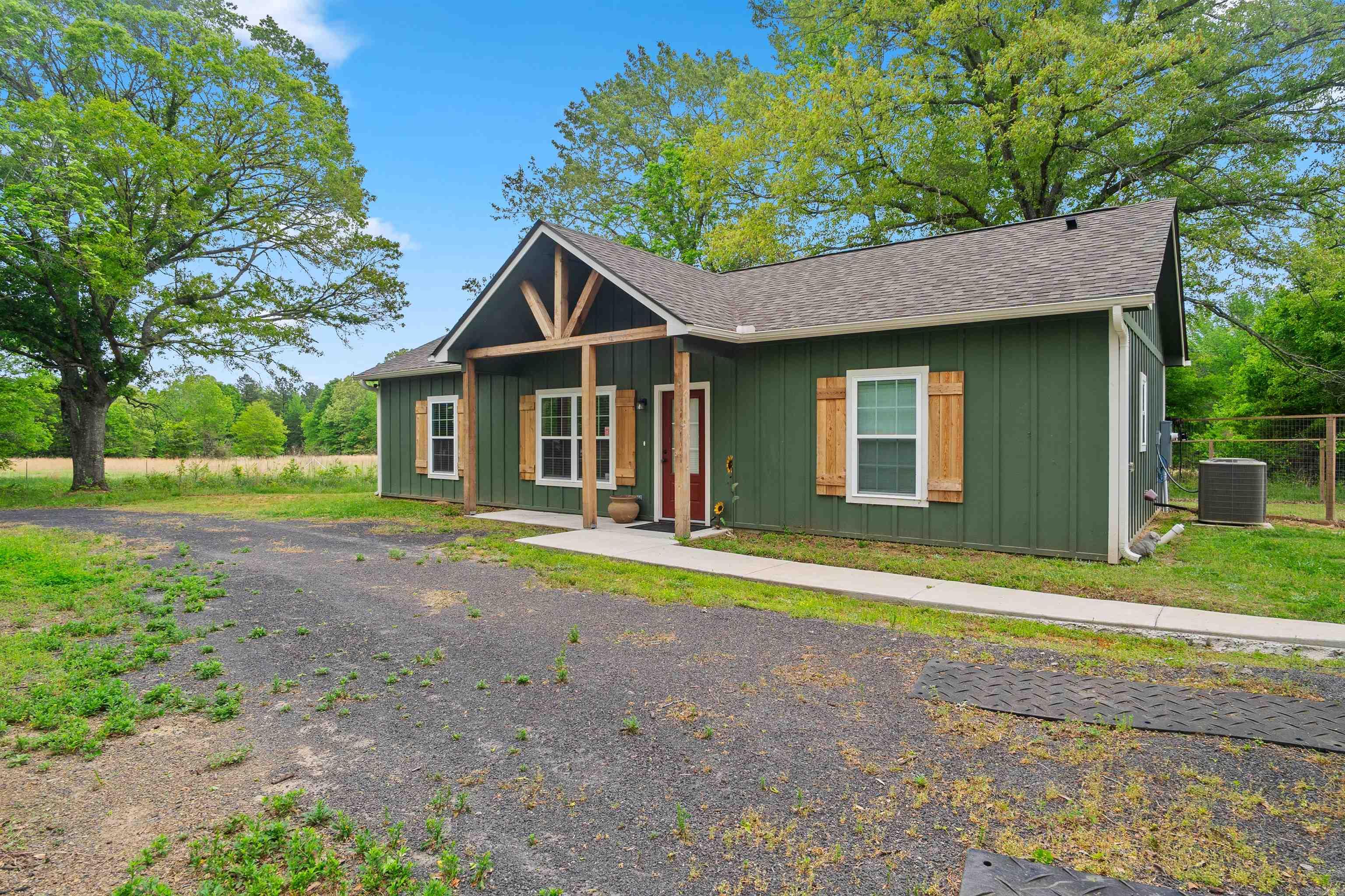 2153 Seaton Rd  Ward, AR