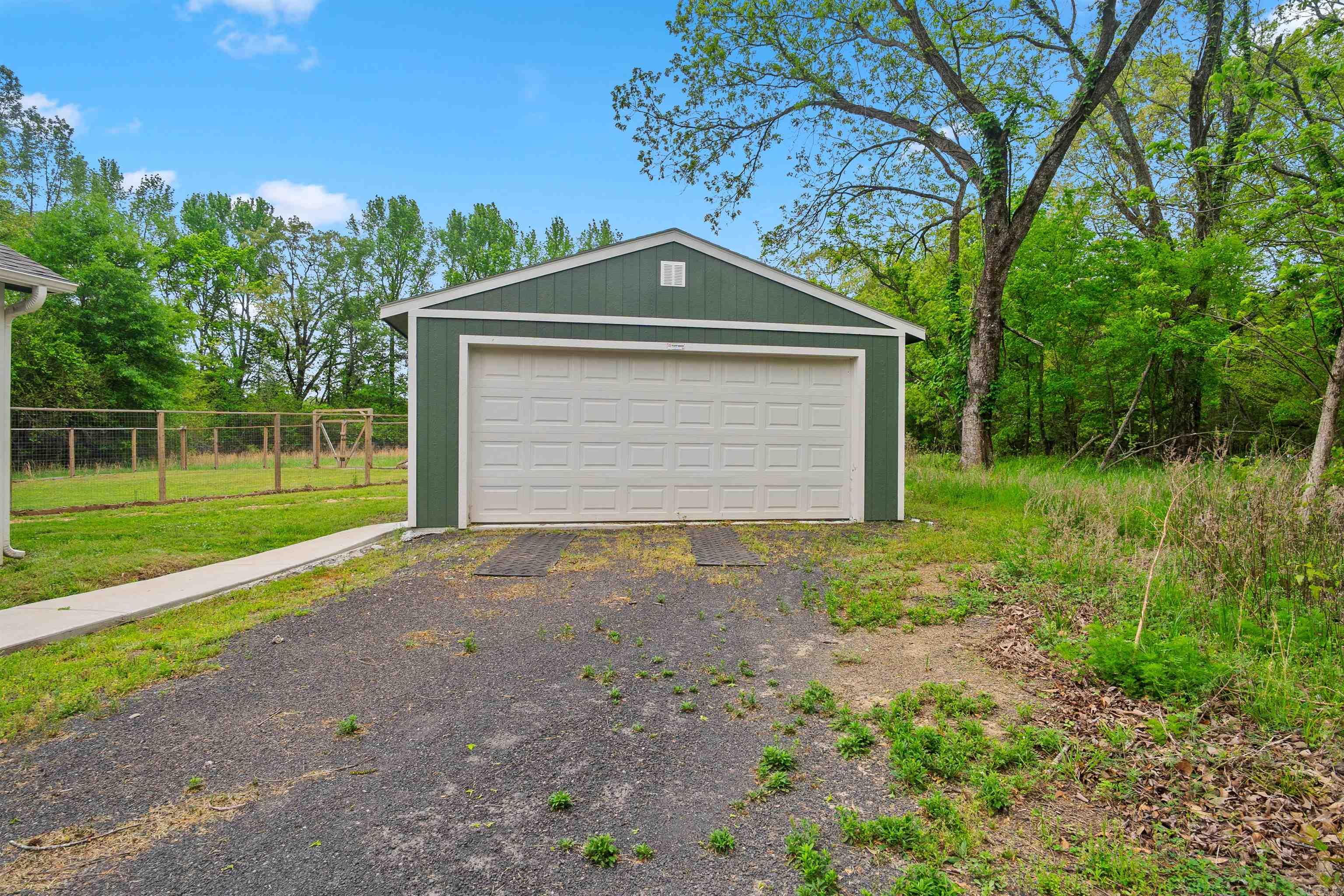 2153 Seaton Rd  Ward, AR