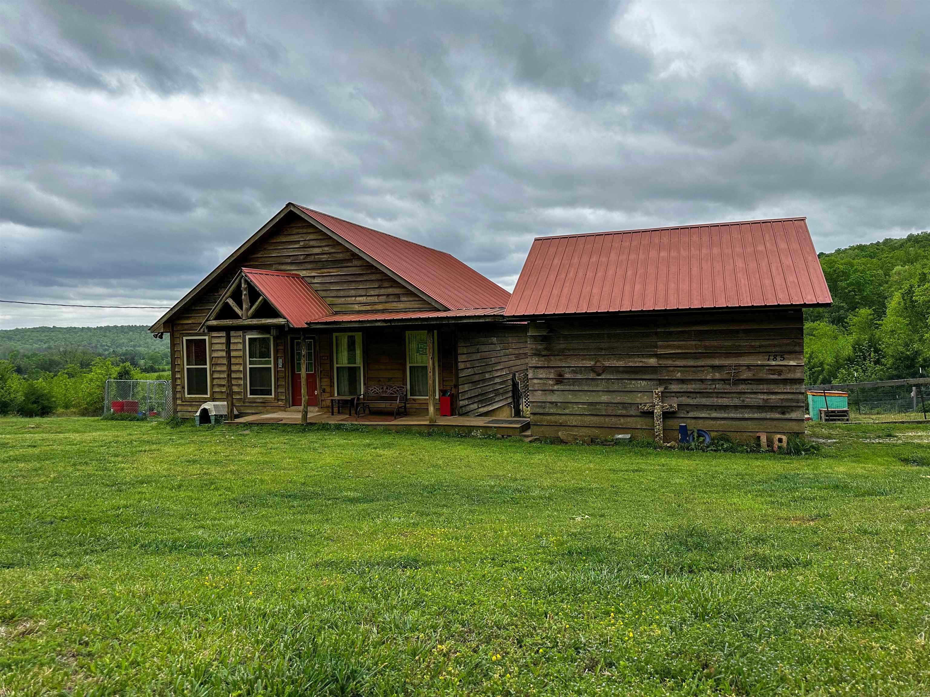 185 Sugar Hill  Mountain View, AR