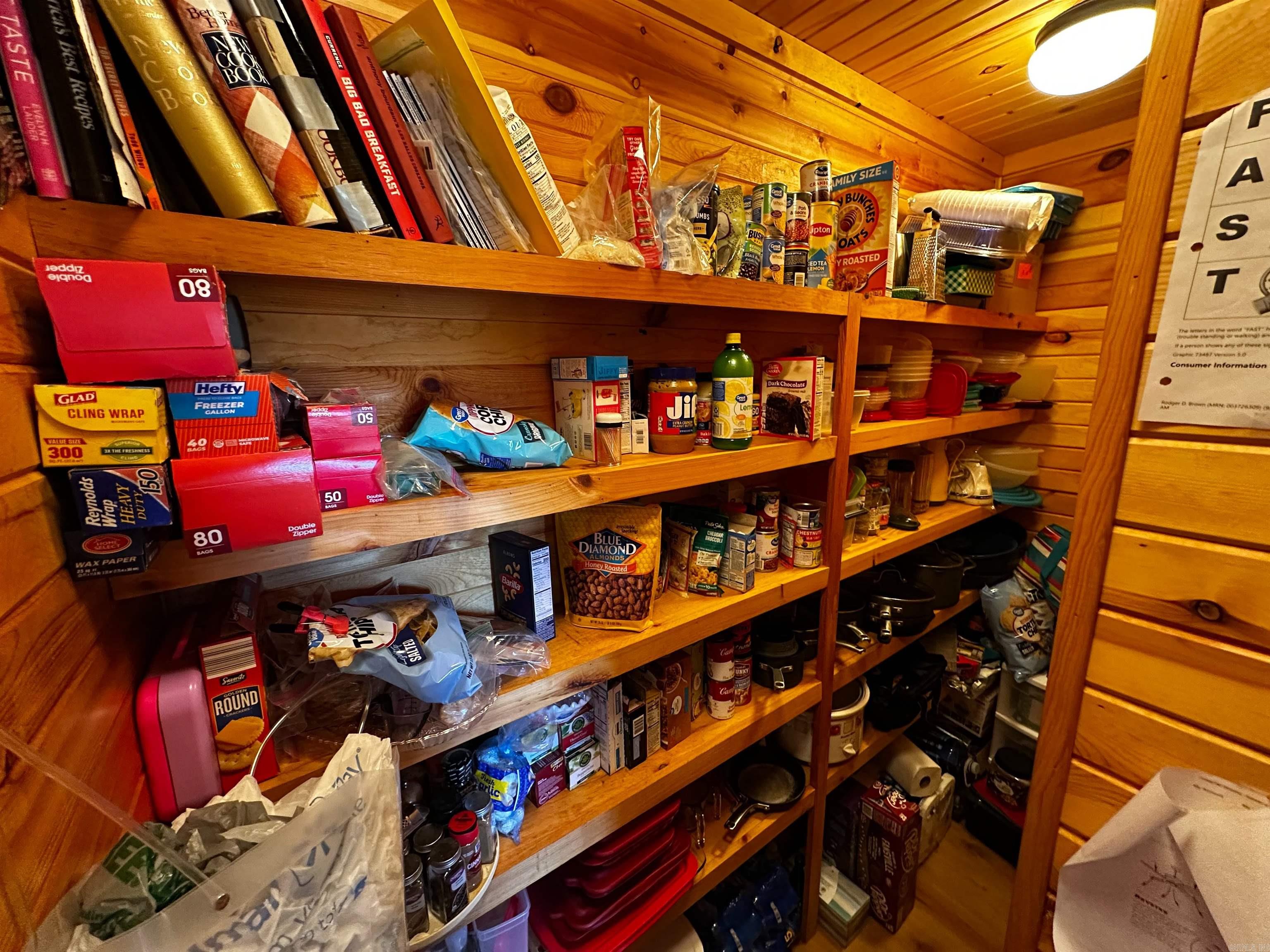 185 Sugar Hill  Mountain View, AR