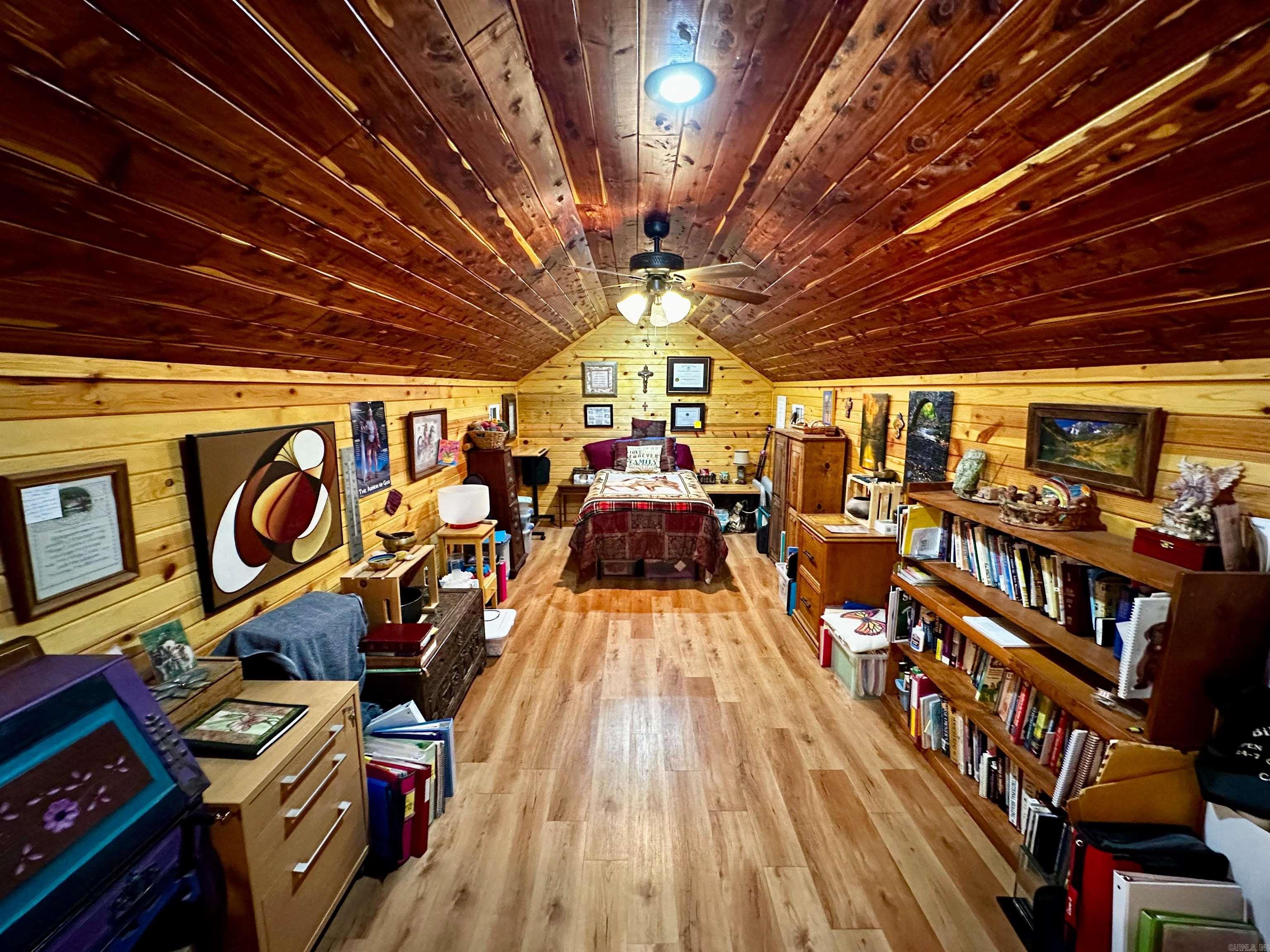 185 Sugar Hill  Mountain View, AR