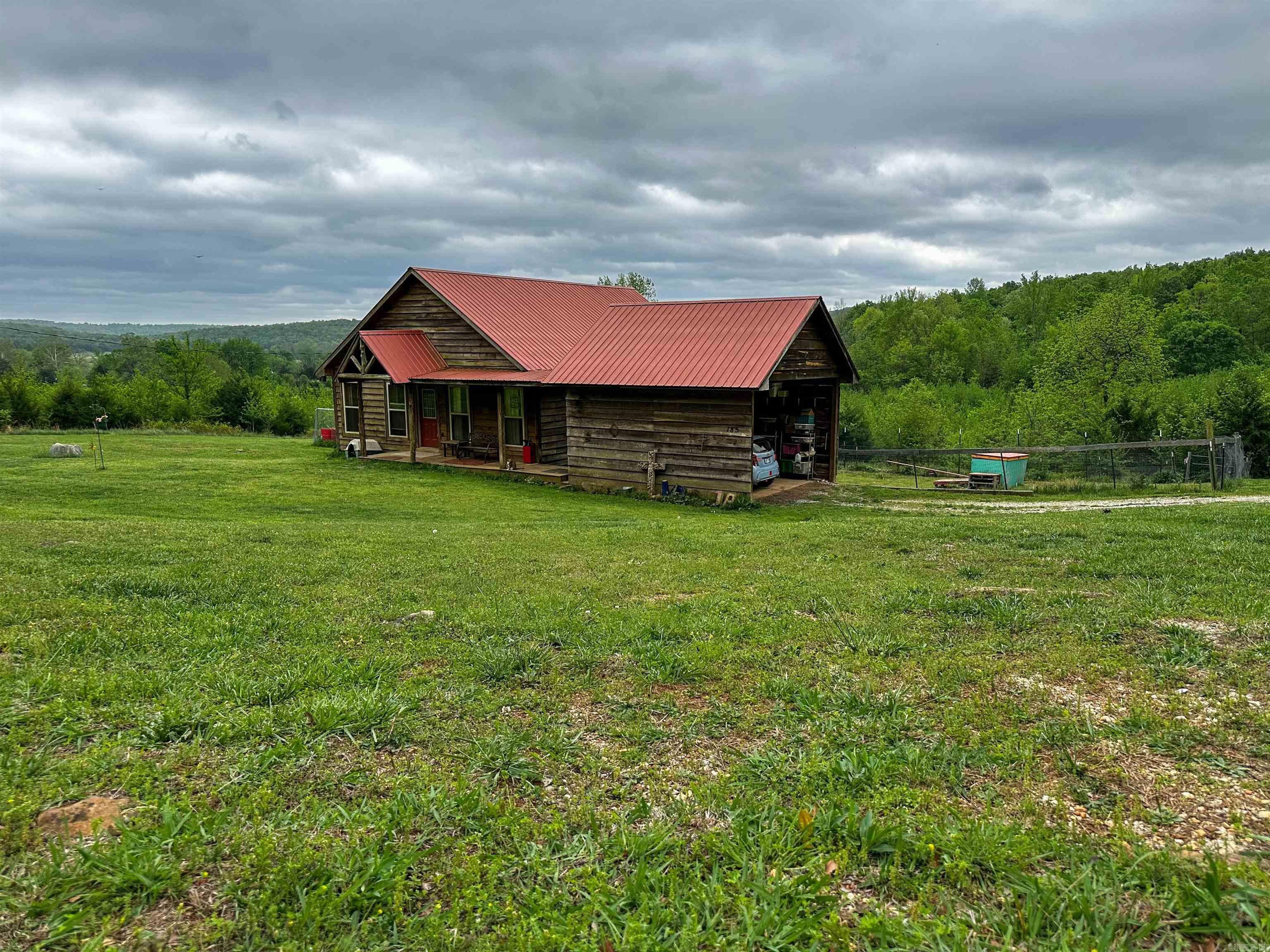 185 Sugar Hill  Mountain View, AR