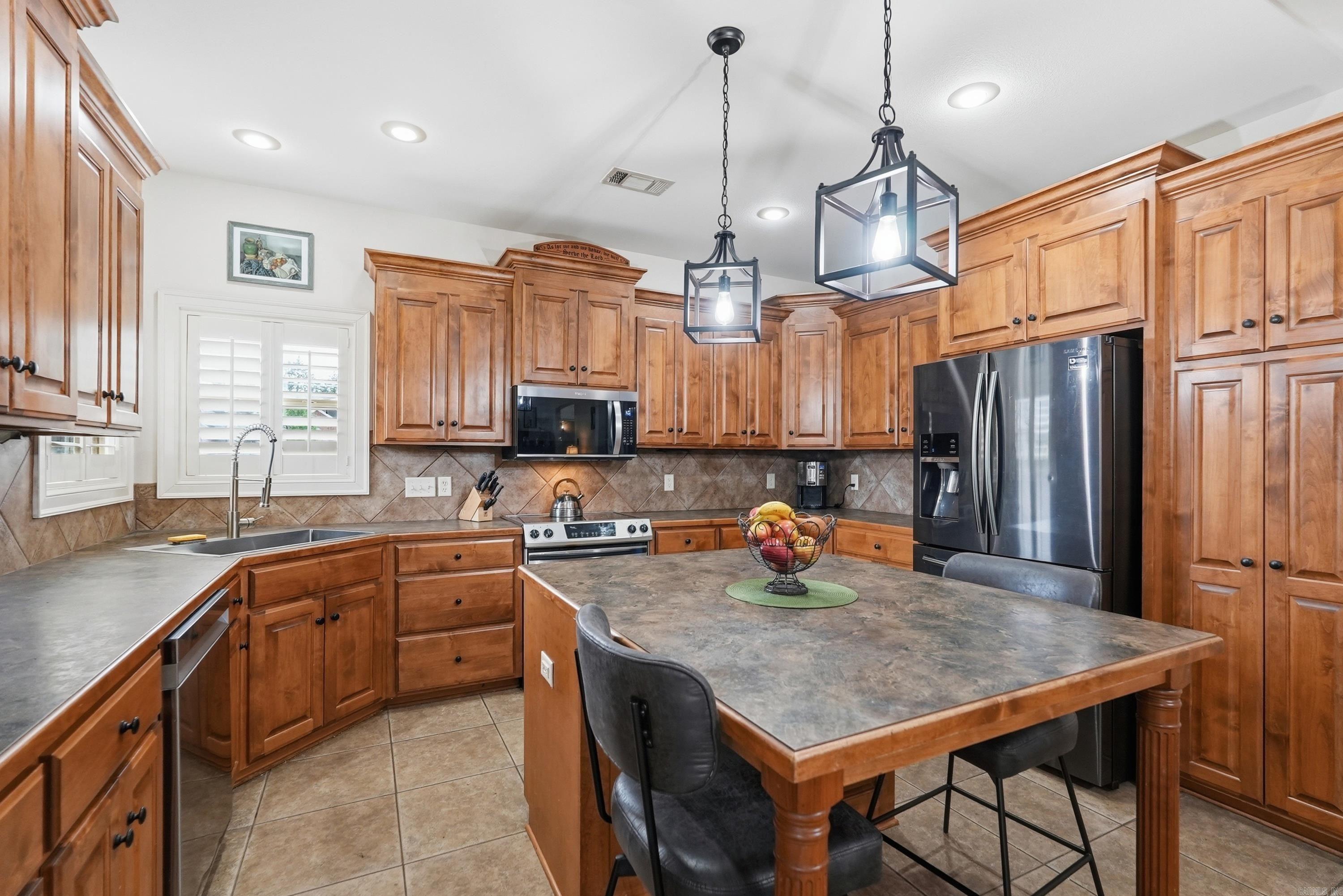 5225 Tennyson  Conway, AR