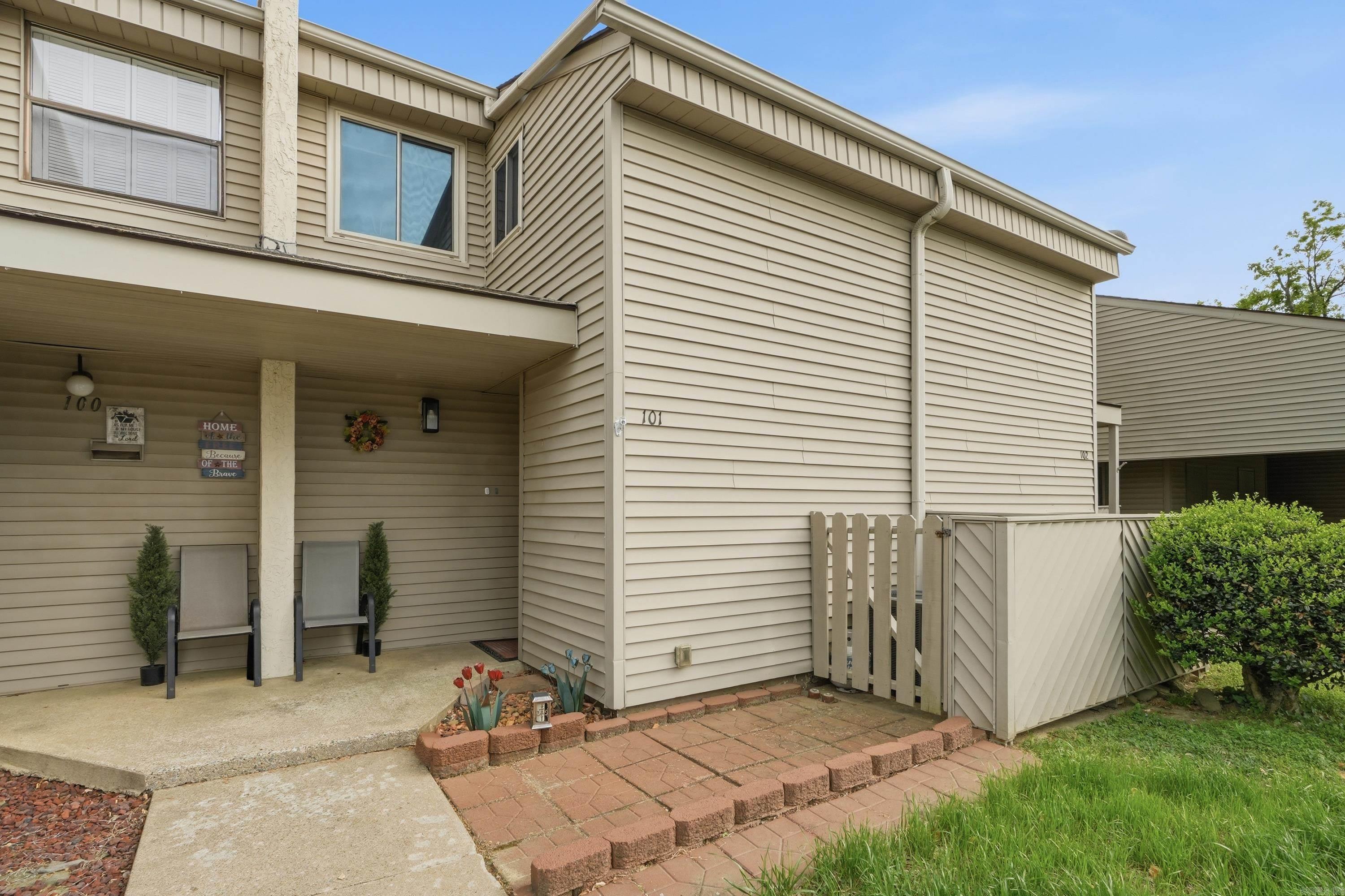 135 Hillview Dr #101  Fairfield Bay, AR