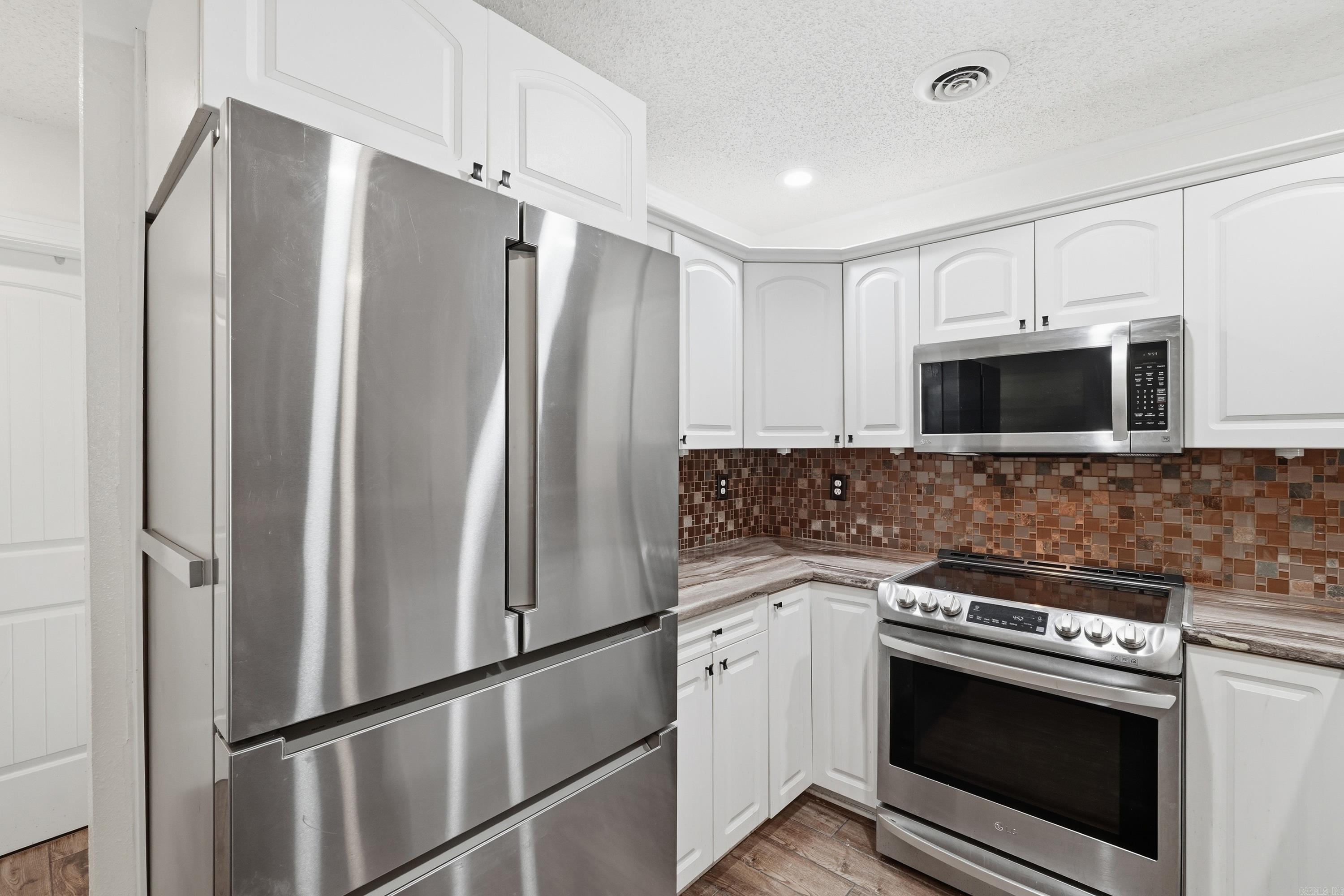 135 Hillview Dr #101  Fairfield Bay, AR