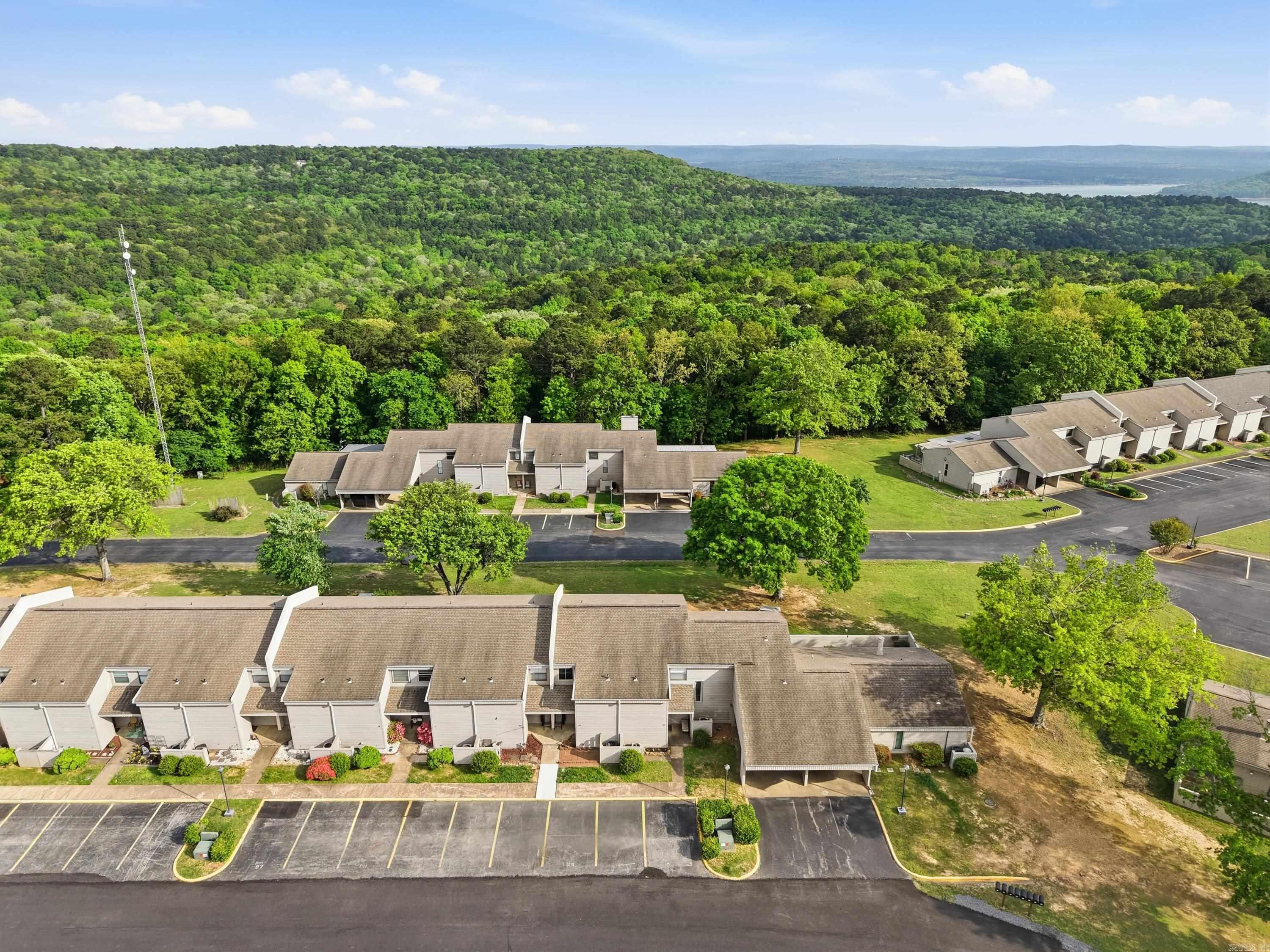 135 Hillview Dr #101  Fairfield Bay, AR