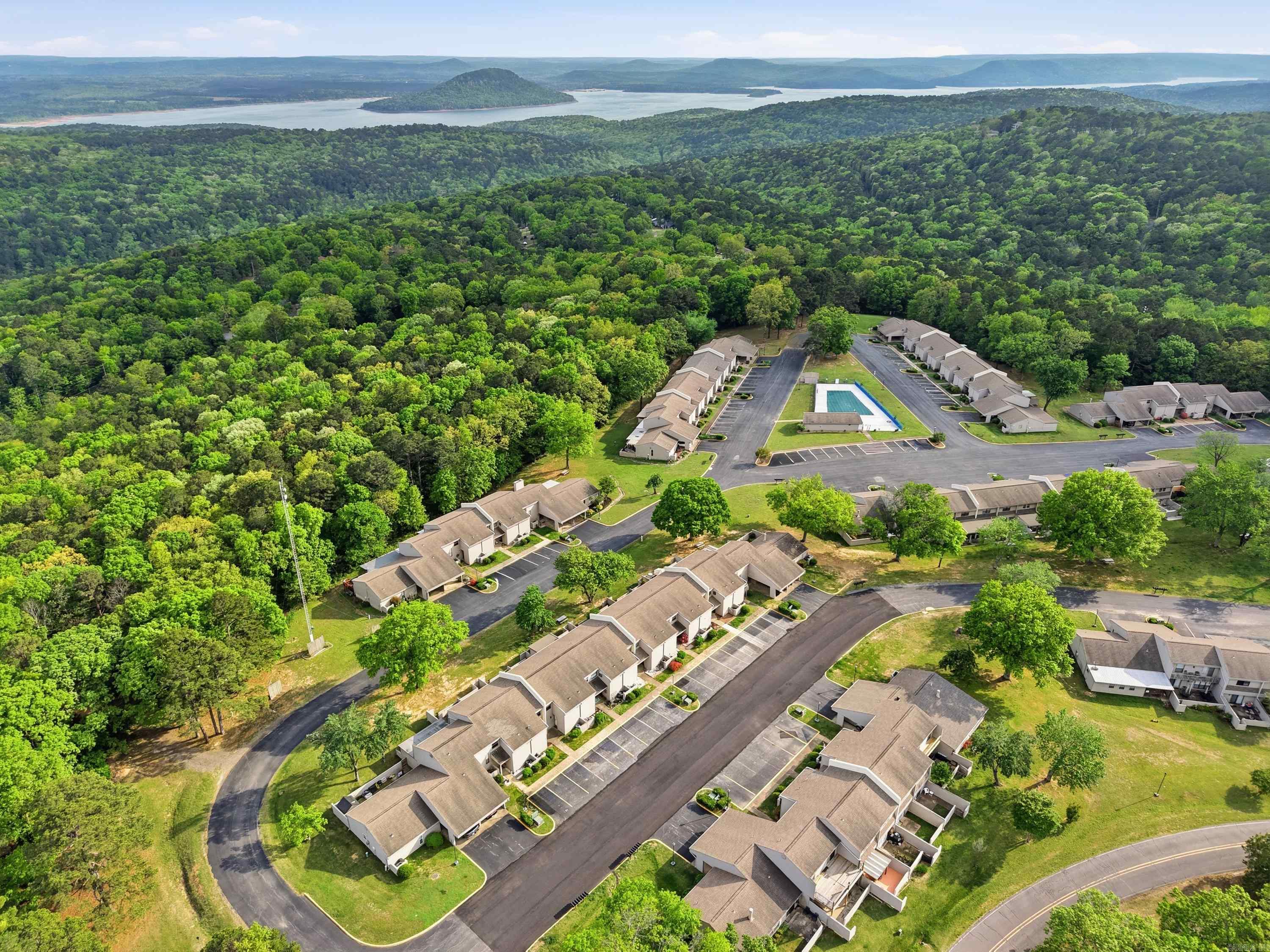 135 Hillview Dr #101  Fairfield Bay, AR