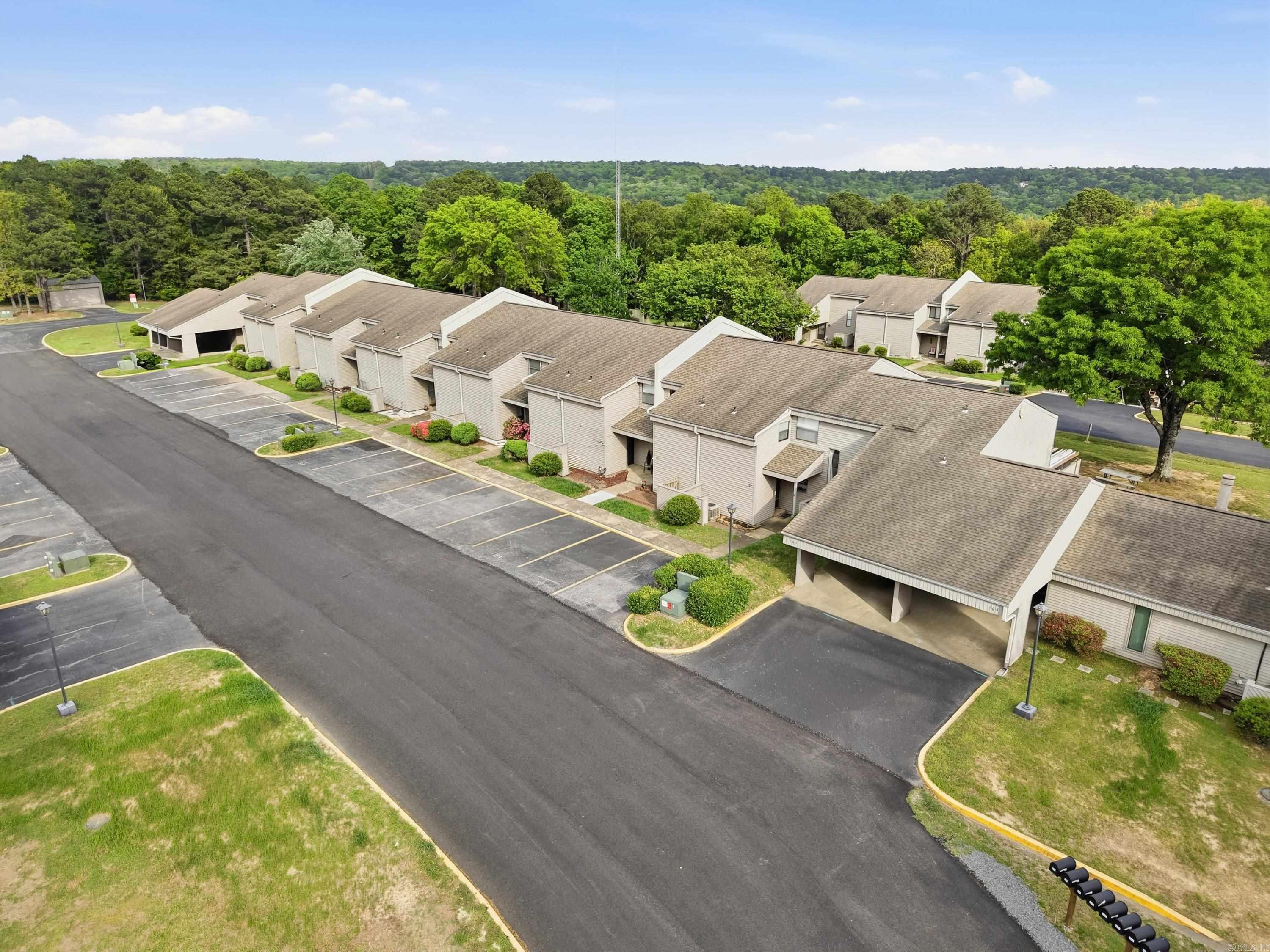 135 Hillview Dr #101  Fairfield Bay, AR