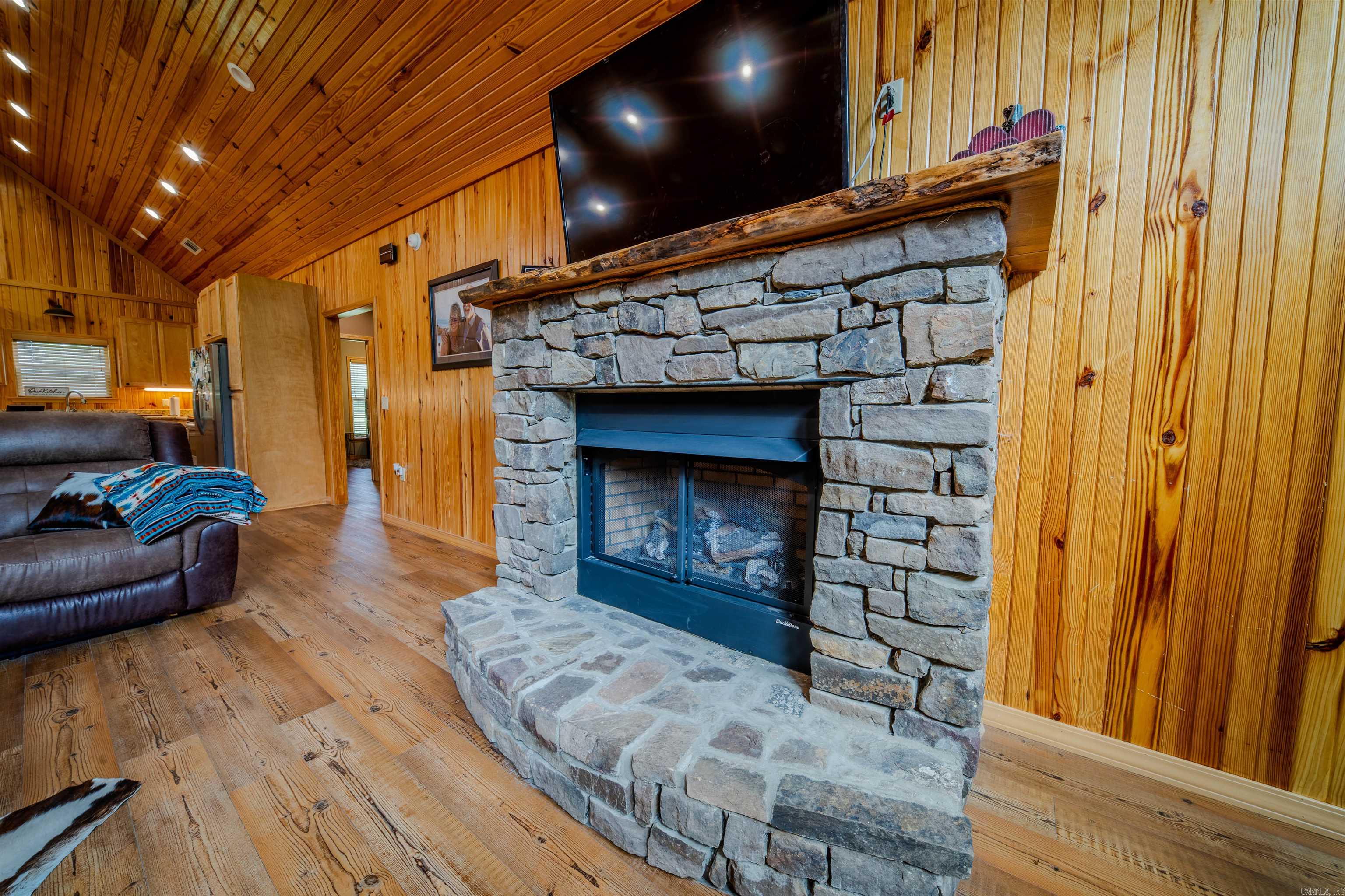 181 Chappel Creek  Camden, AR