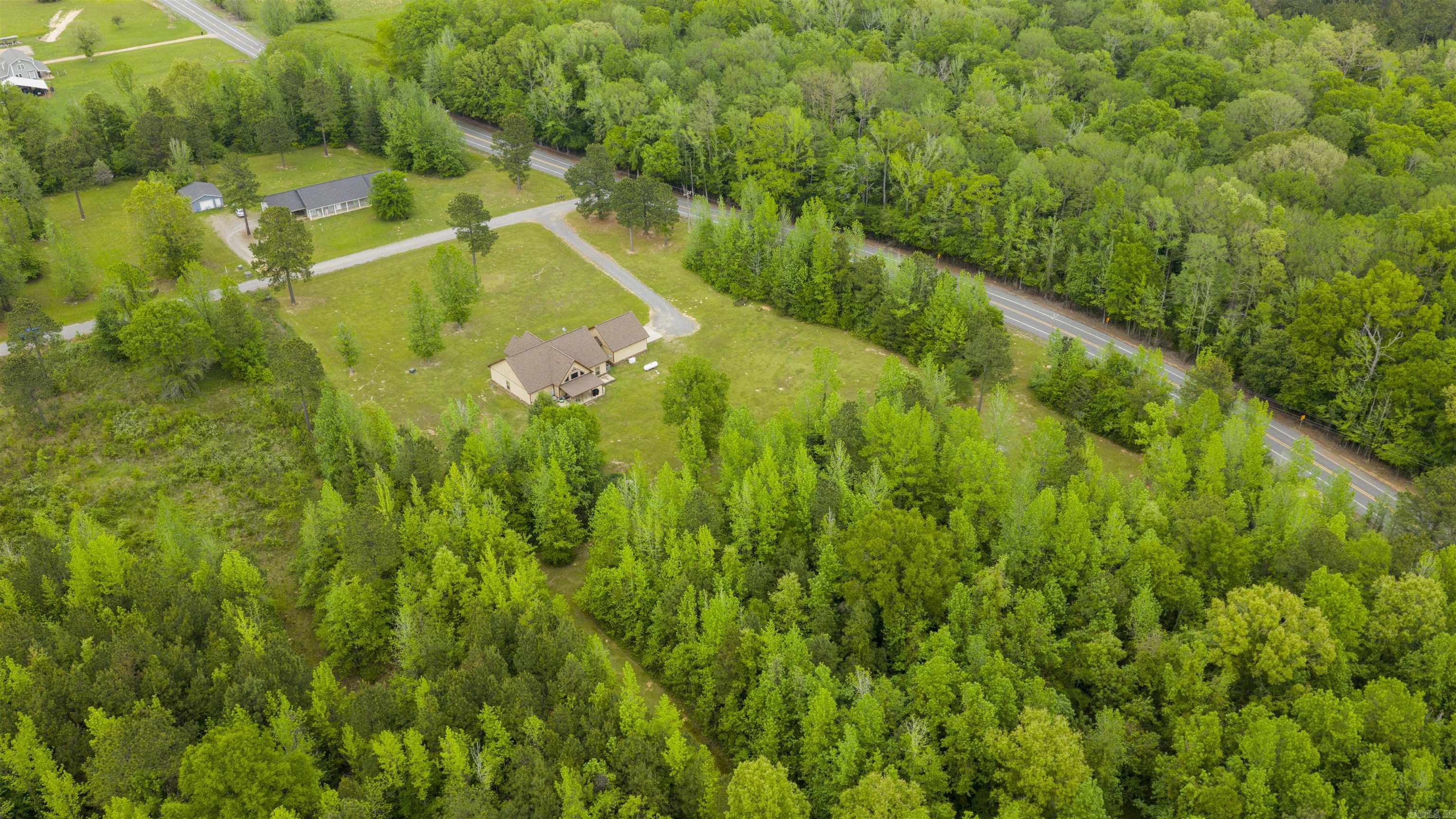 181 Chappel Creek  Camden, AR