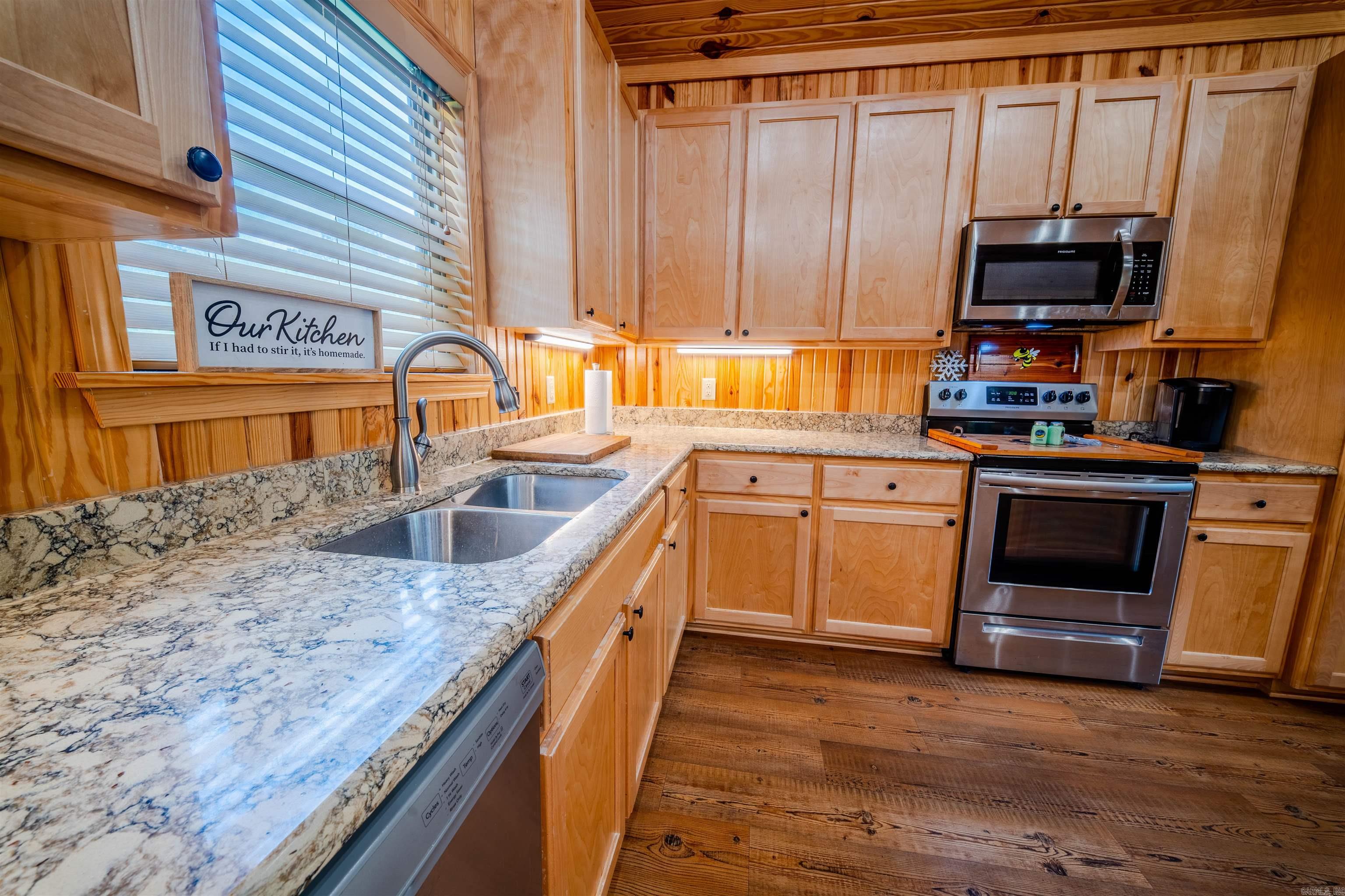 181 Chappel Creek  Camden, AR