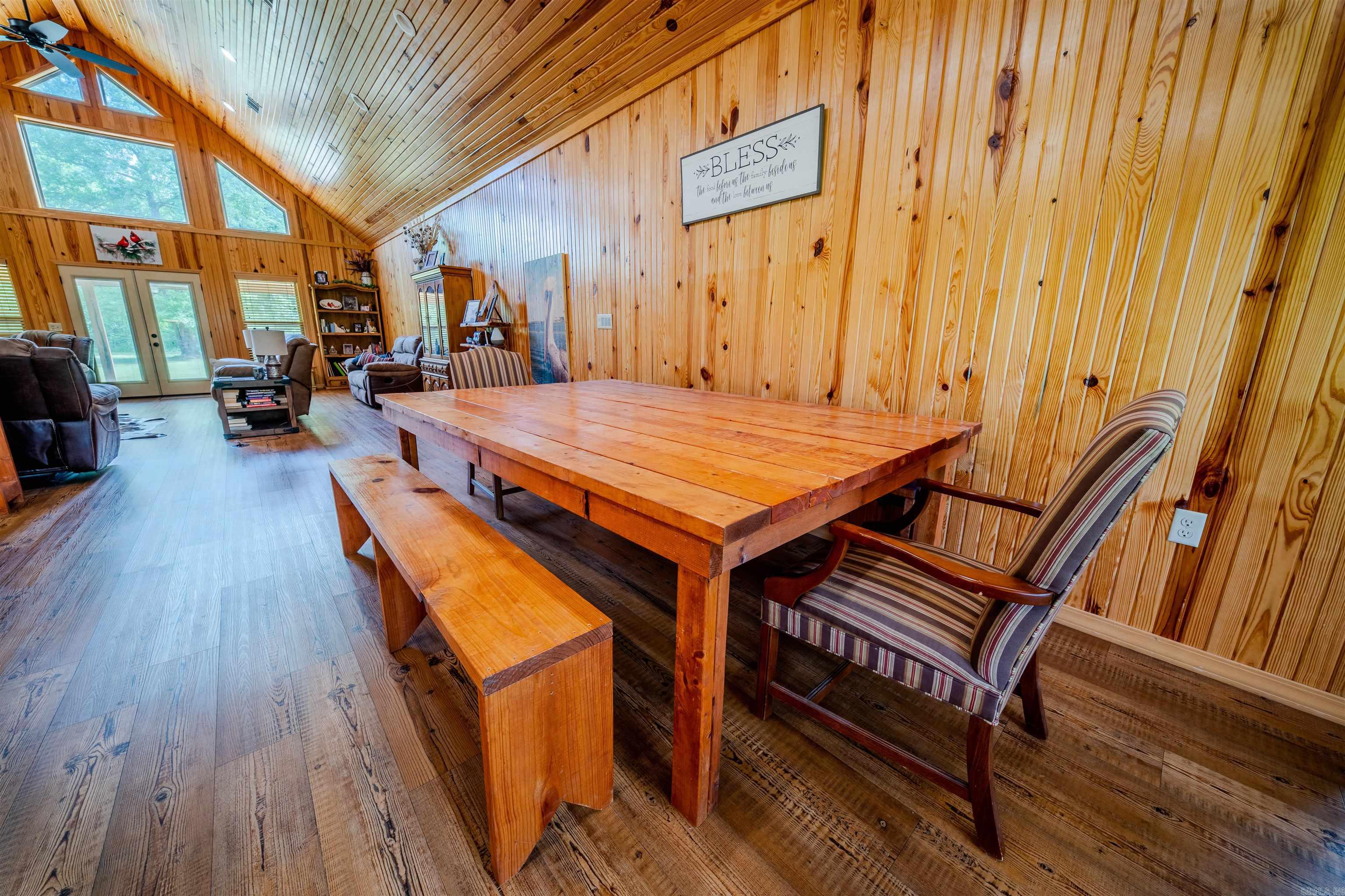 181 Chappel Creek  Camden, AR