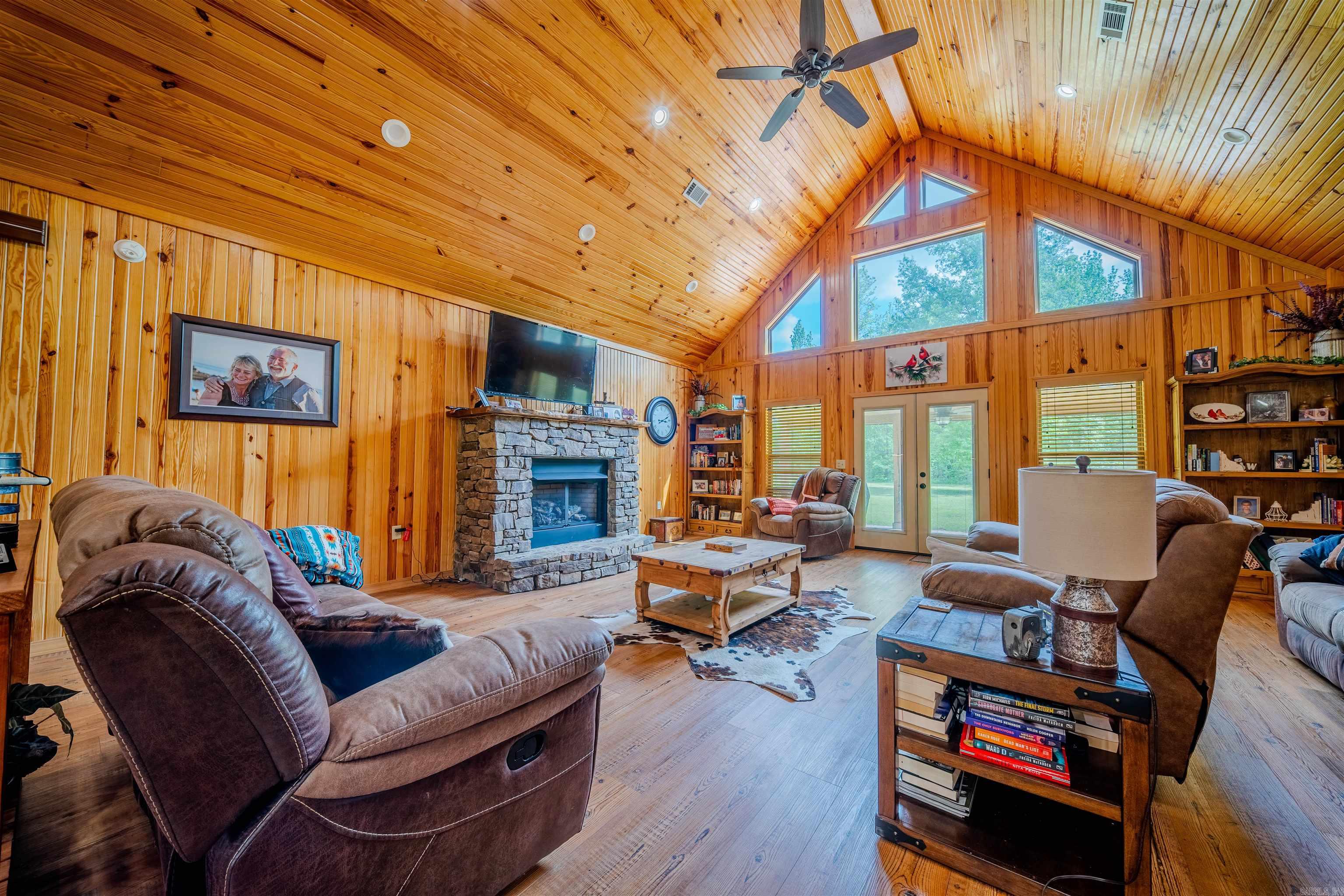 181 Chappel Creek  Camden, AR