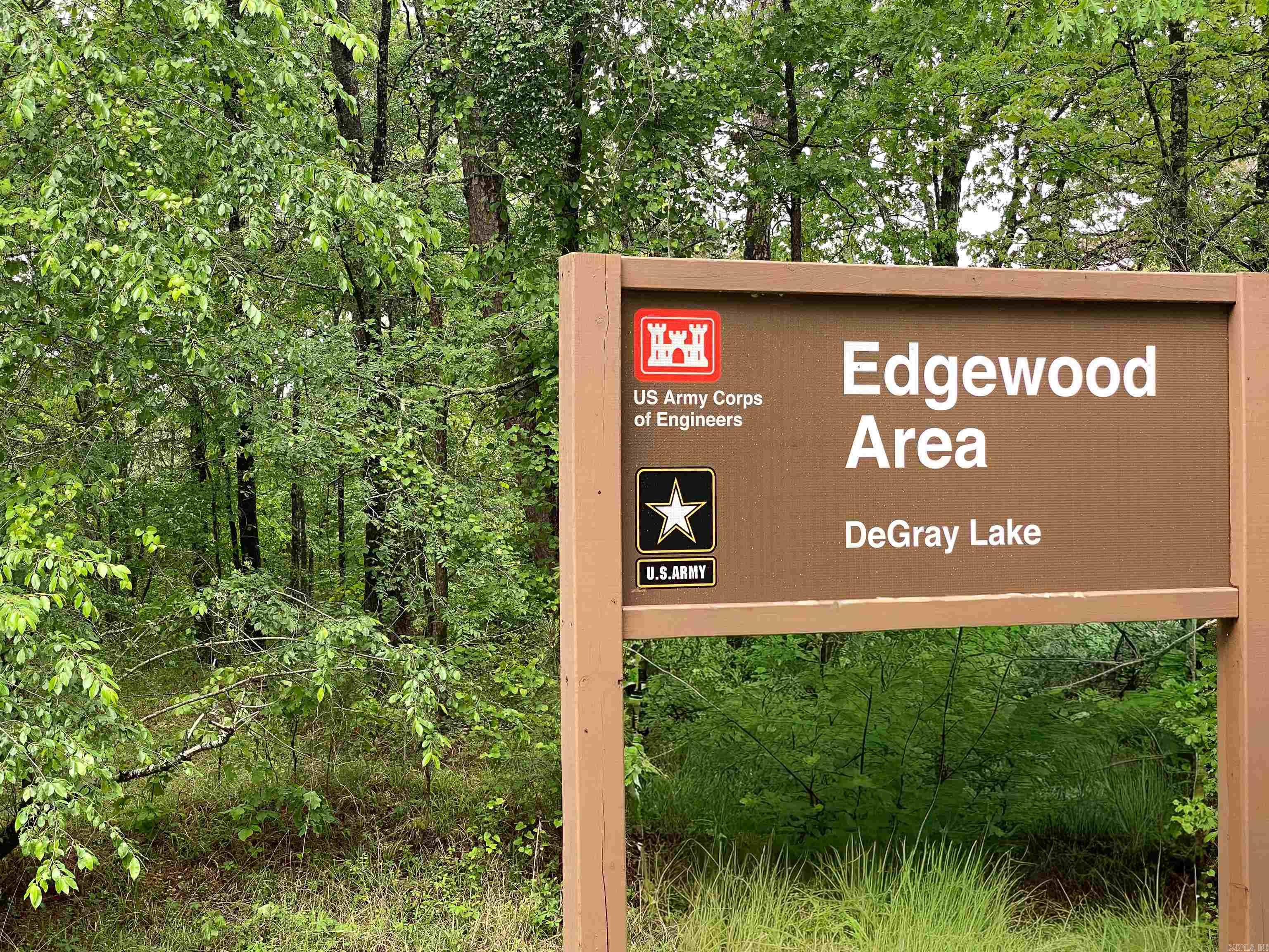 1801 Edgewood  Bismarck, AR