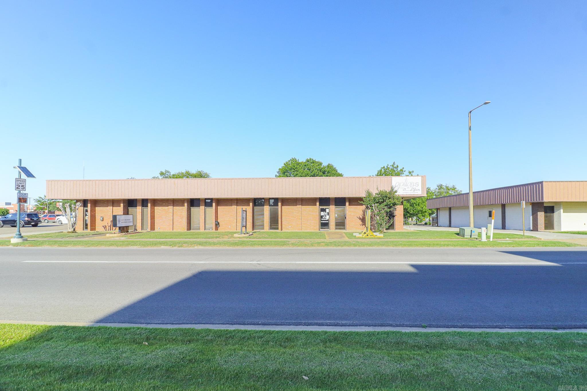 910 S Main  Jonesboro, AR