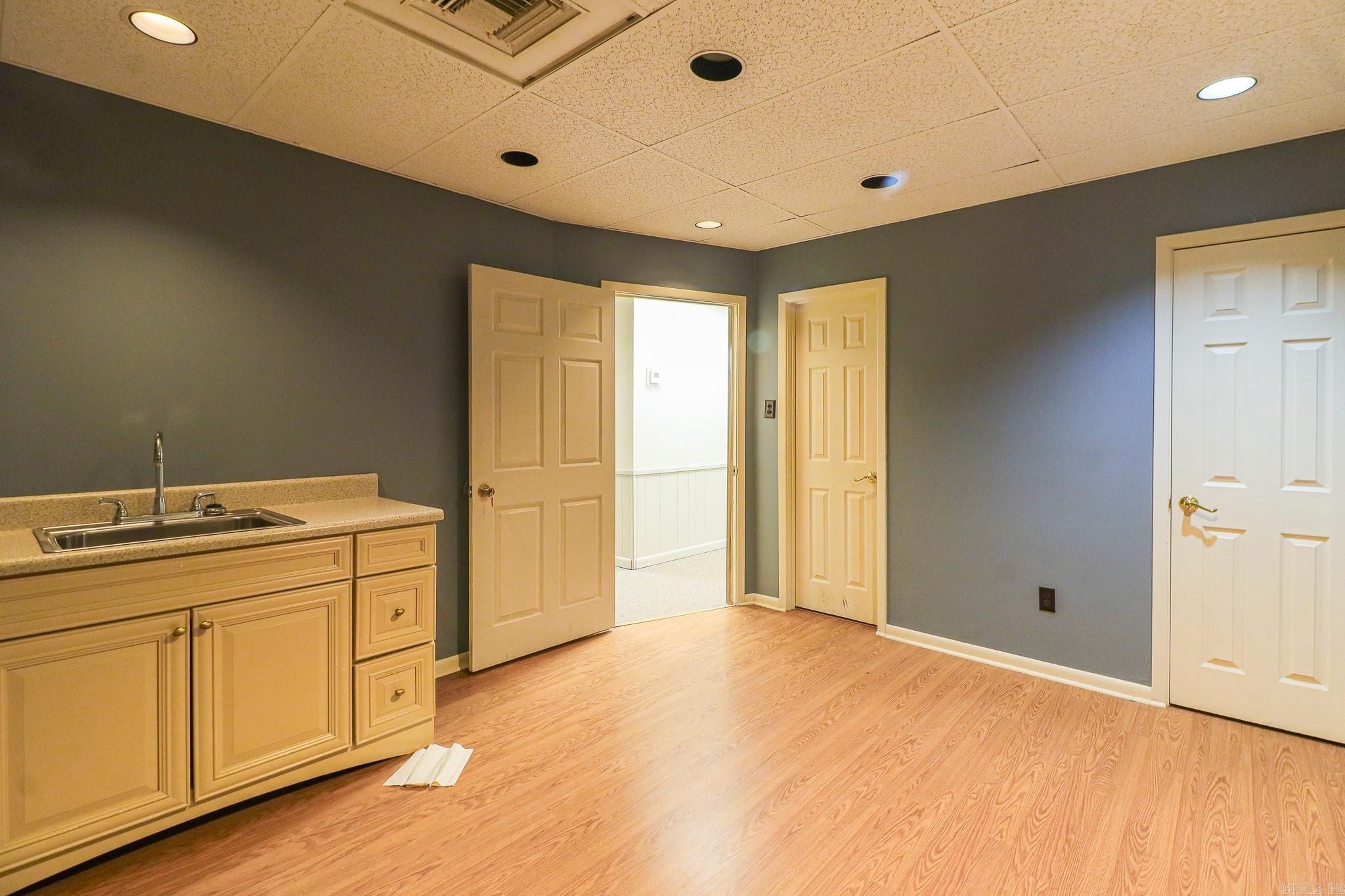 910 S Main  Jonesboro, AR