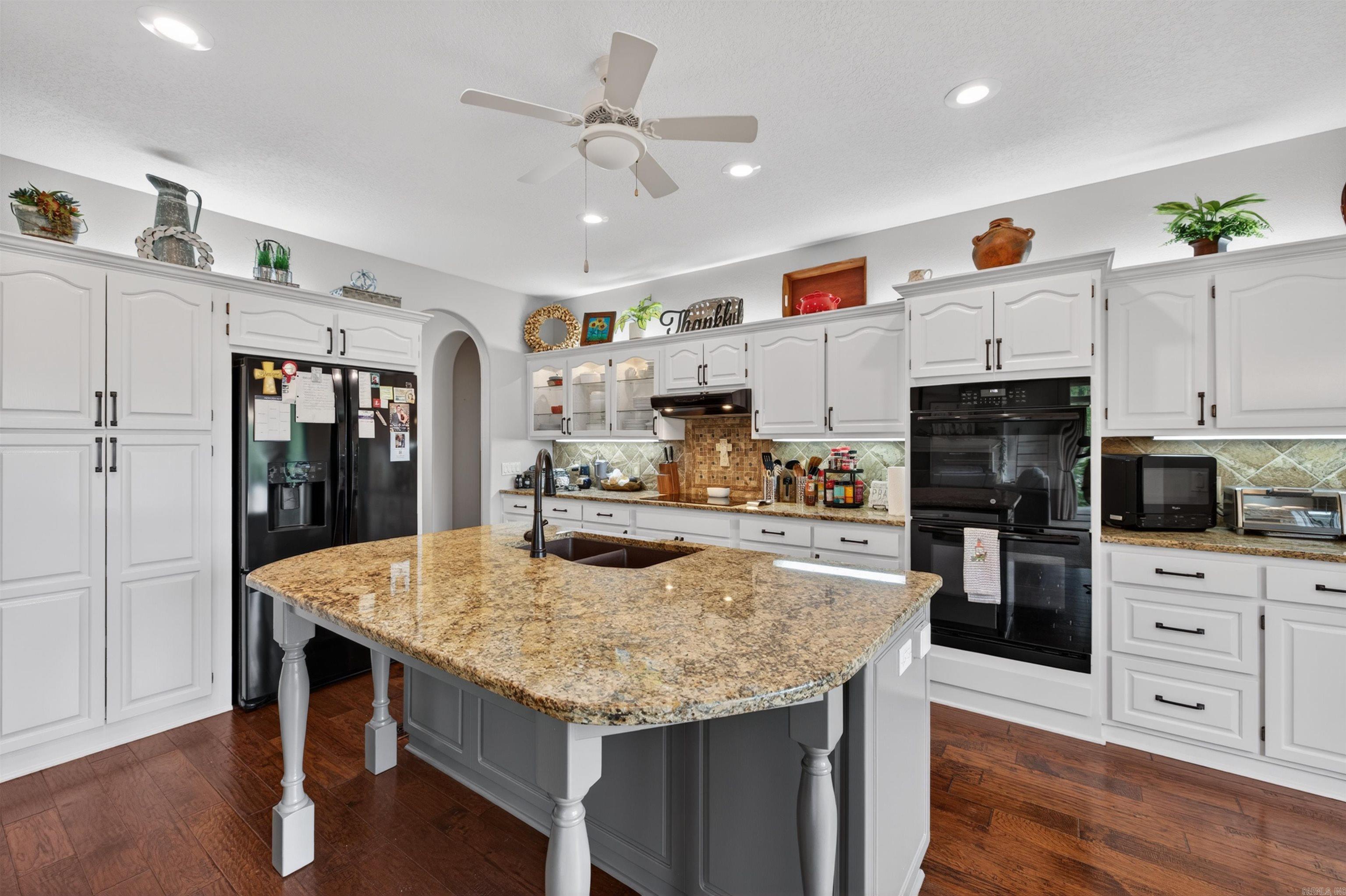 1 Atalaya  Hot Springs Village, AR