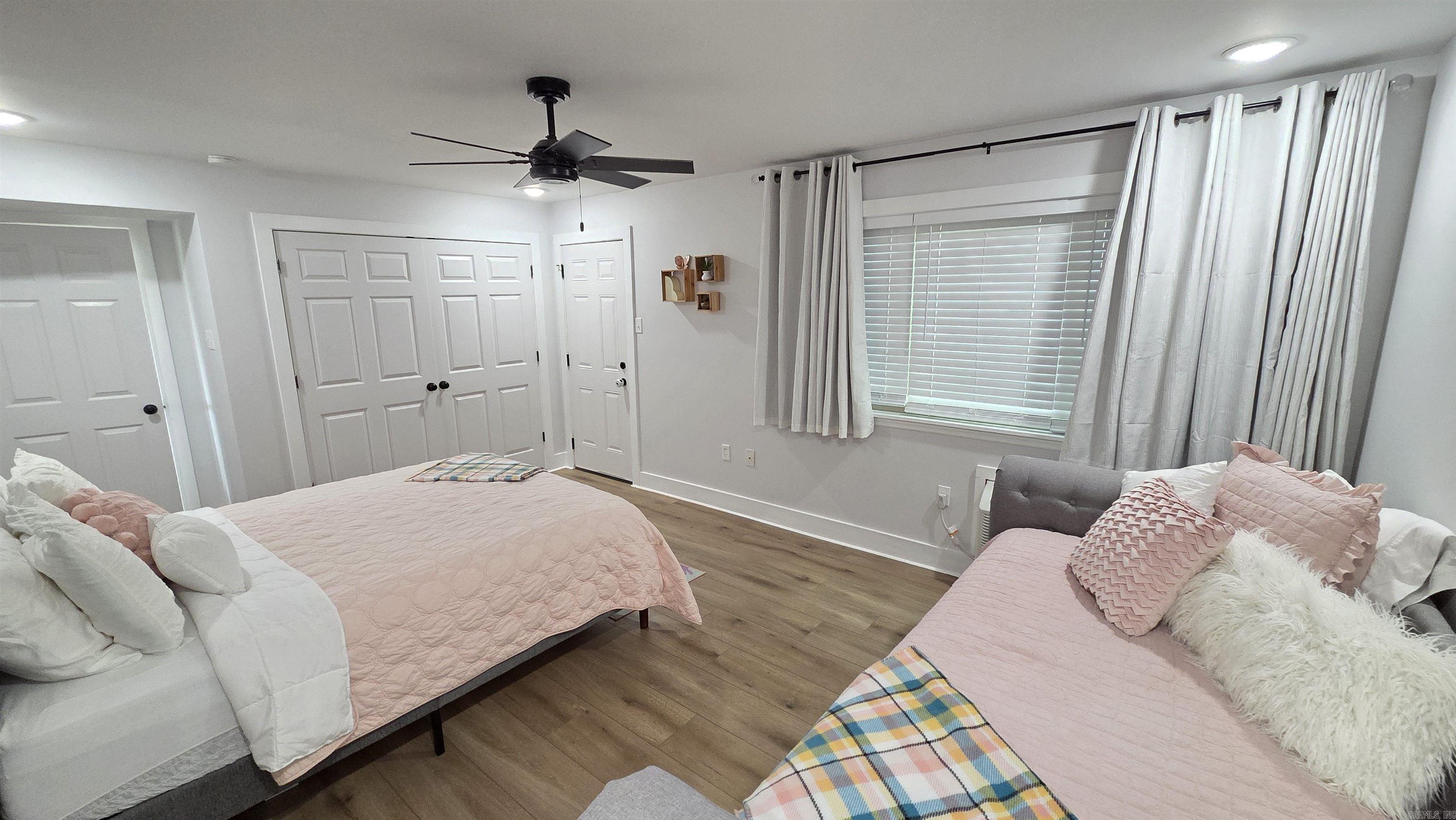 125 Cliff Side  Fairfield Bay, AR