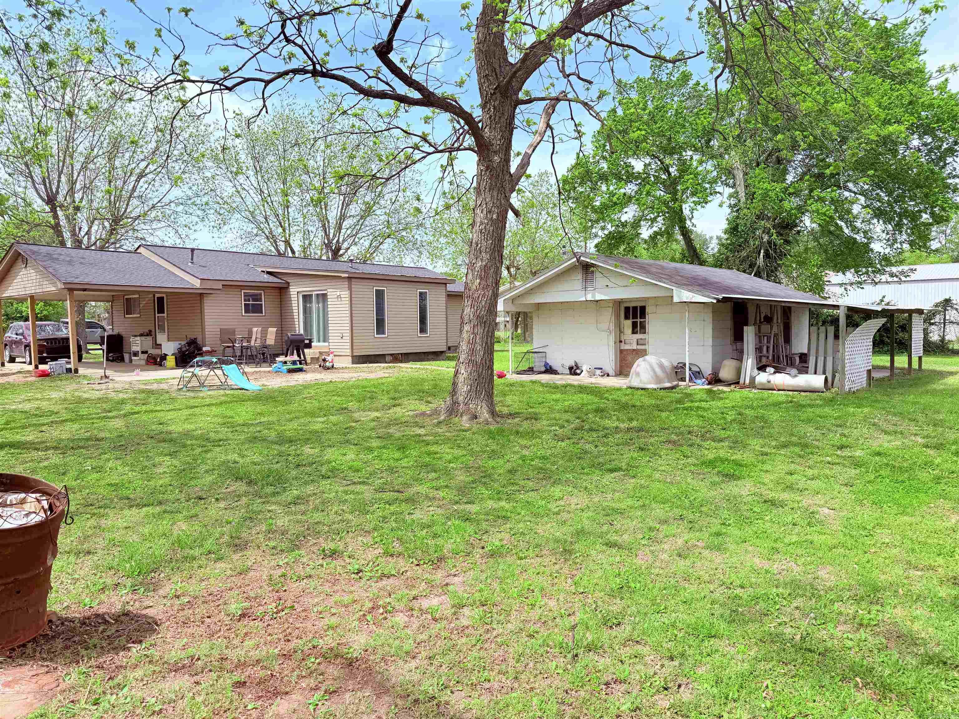 510 1st  Greenway, AR