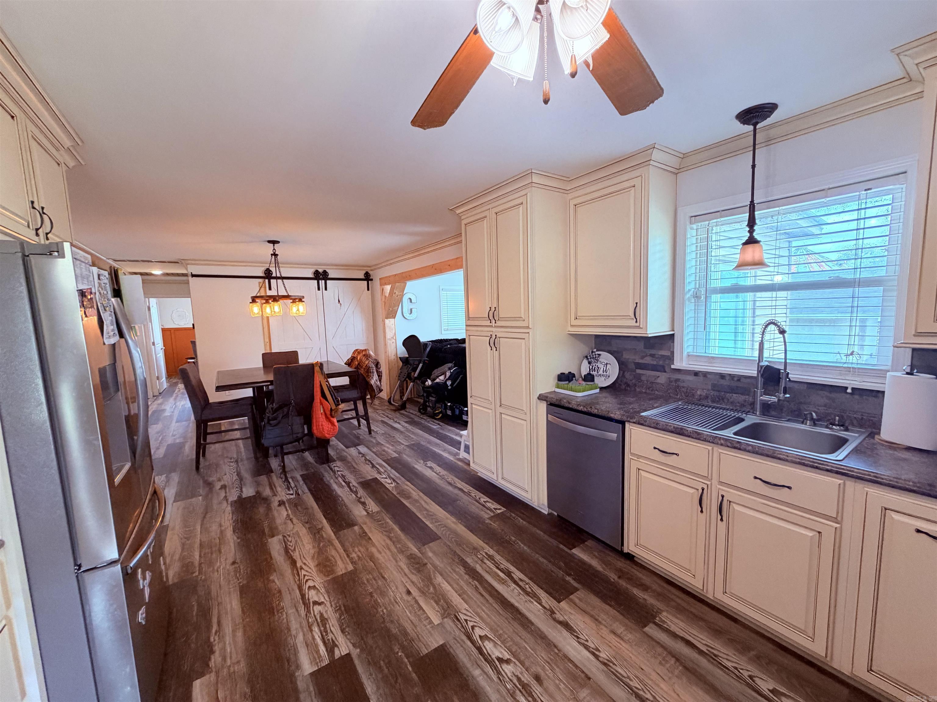 510 1st  Greenway, AR