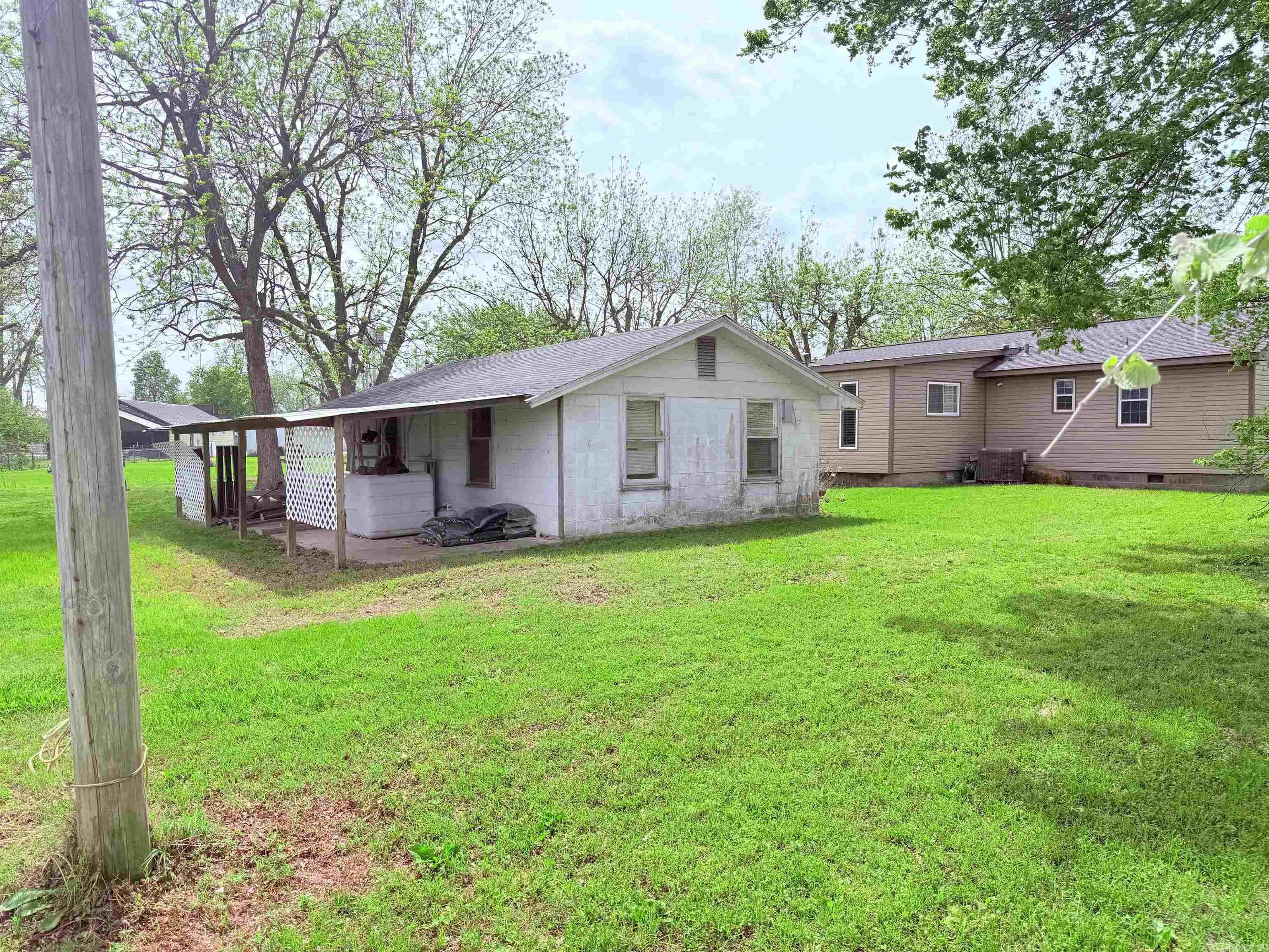 510 1st  Greenway, AR