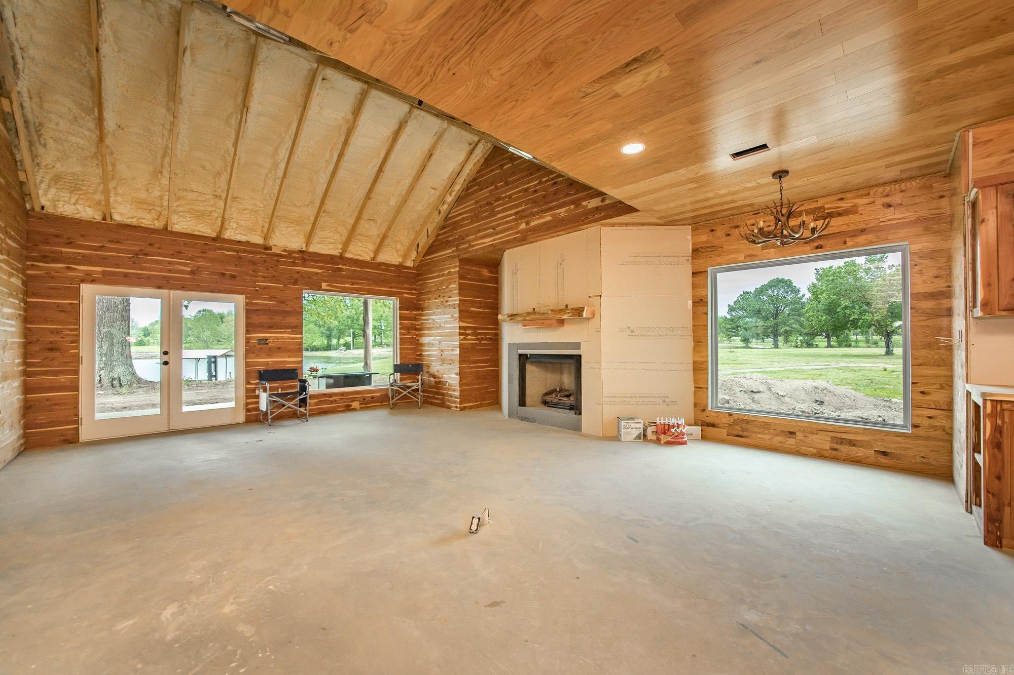 155 Woodard Ln.  Heber Springs, AR