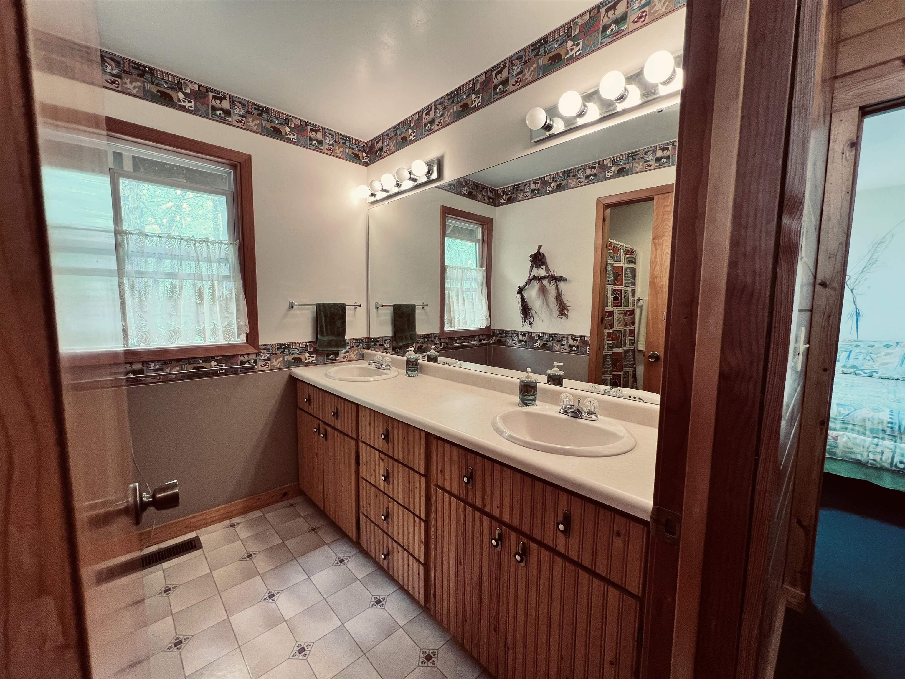 140 Danny  Mountain View, AR