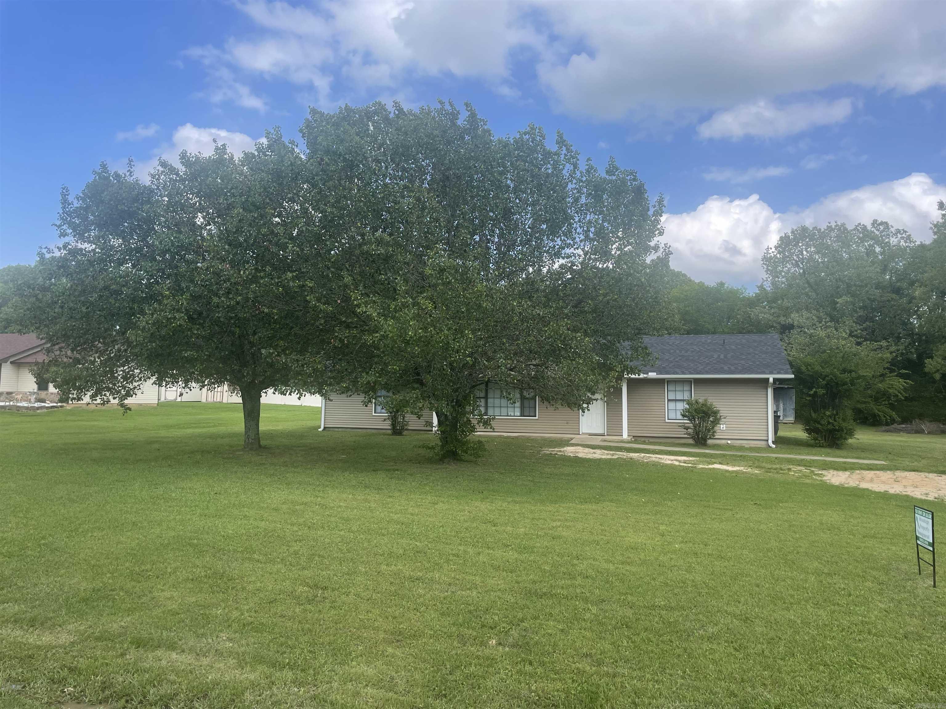 9 Meadow Creek  Conway, AR