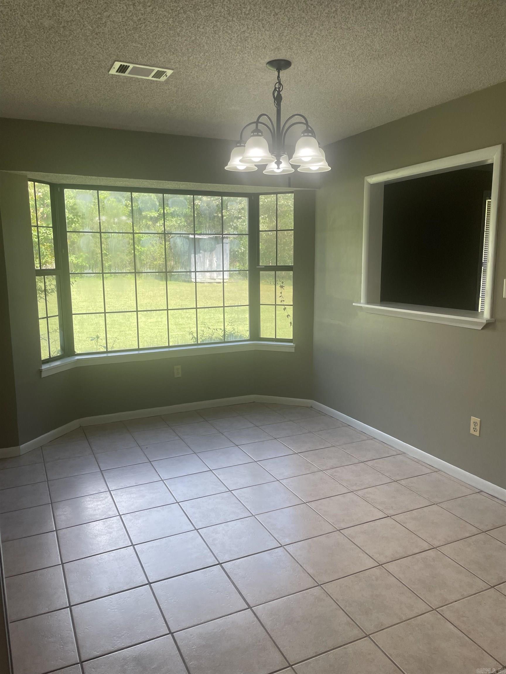 9 Meadow Creek  Conway, AR