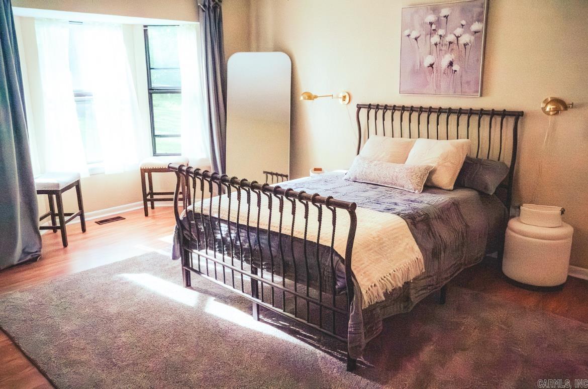 305 Glenora Avenue Sherwood, AR 72120