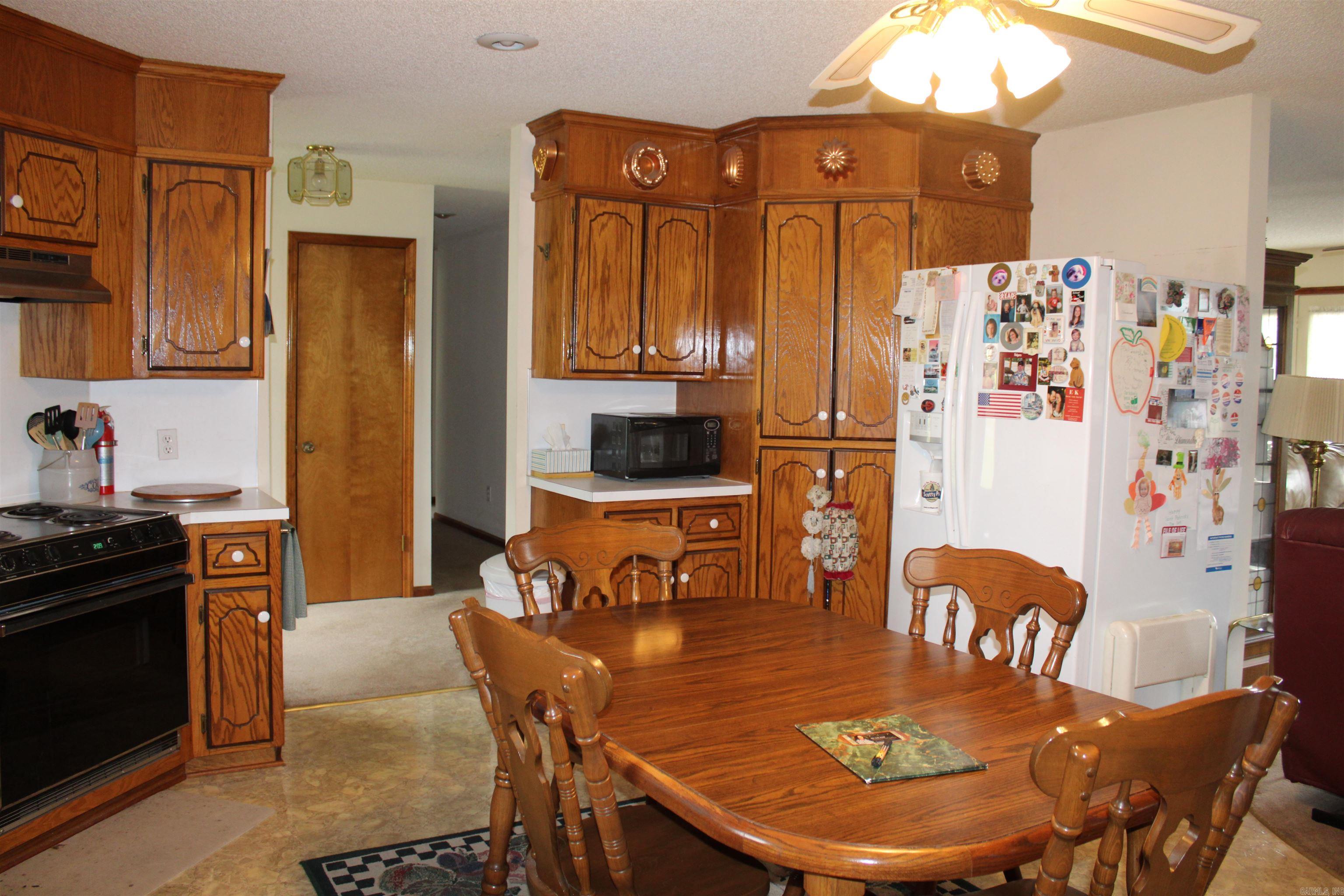 125 Burning Tree  Hot Springs, AR