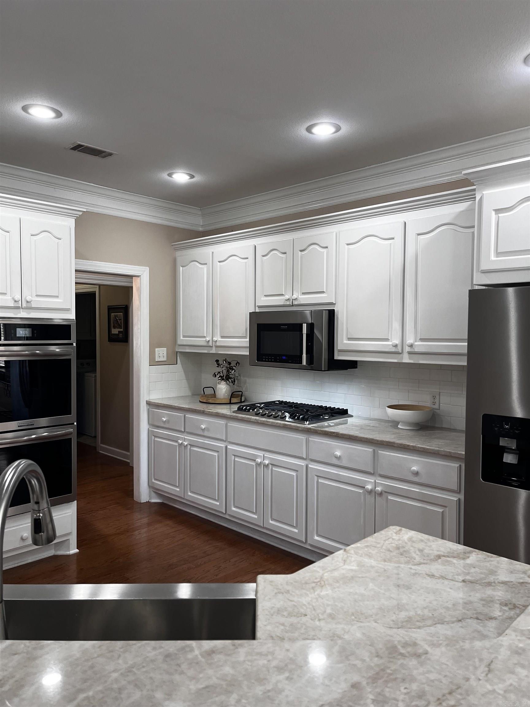 7361 W Ridge  Sherwood, AR