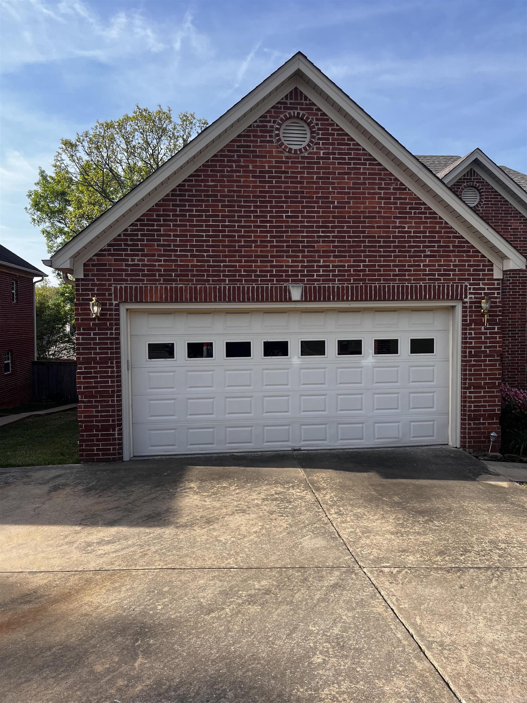 7361 W Ridge  Sherwood, AR