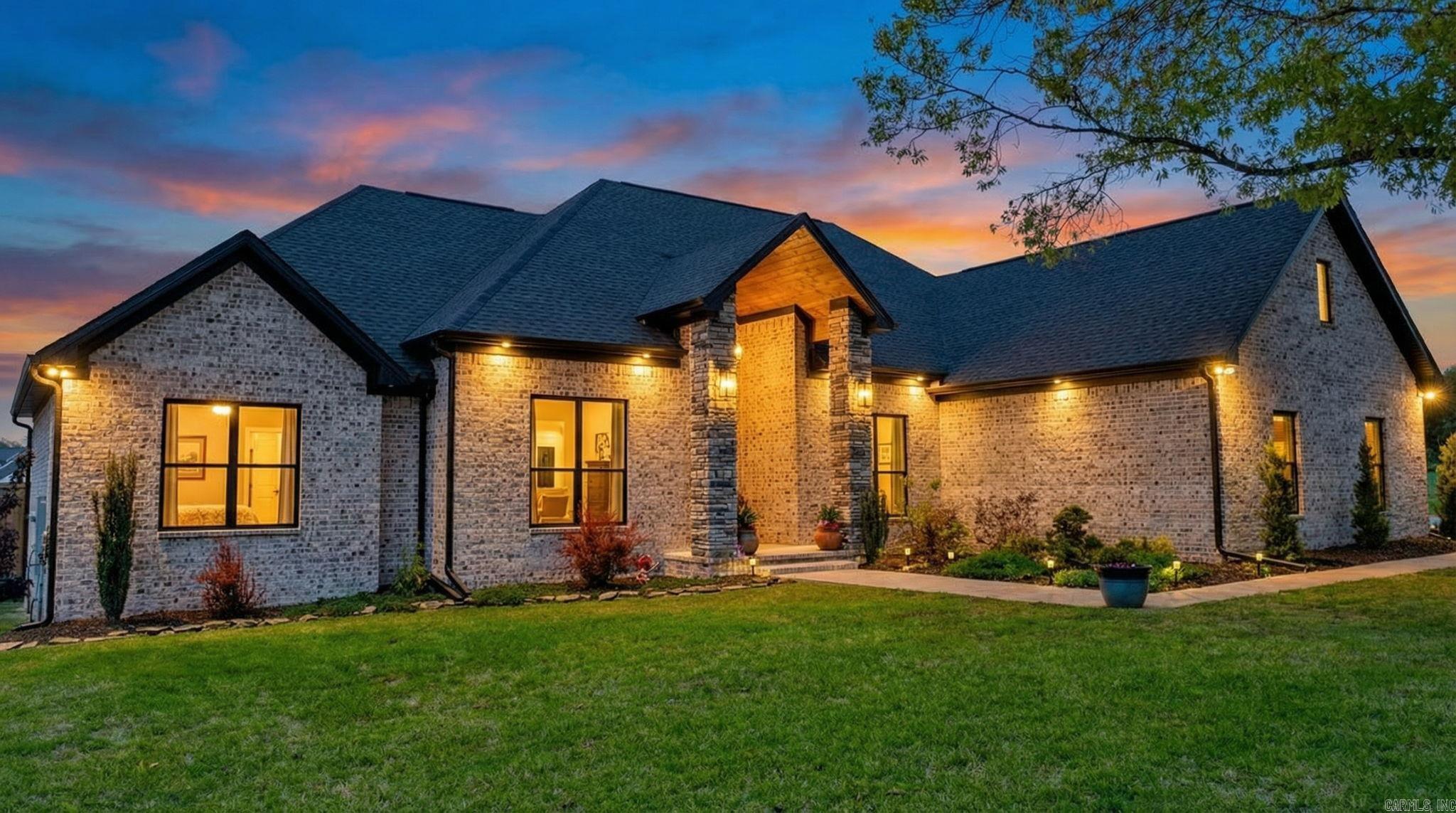 98 Hargrove  Greenbrier, AR