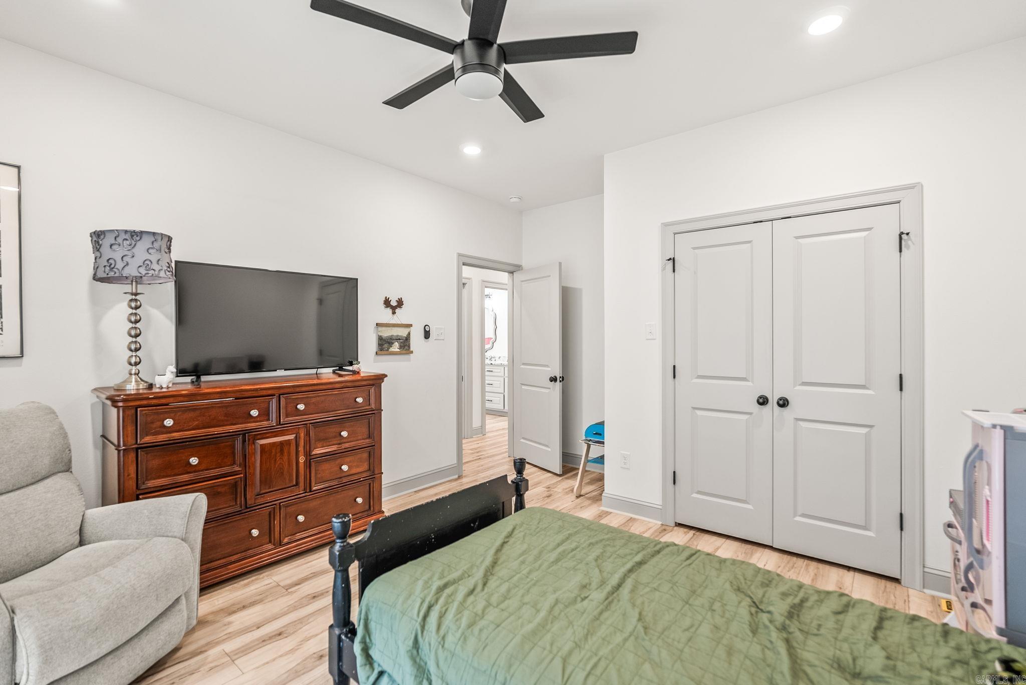 98 Hargrove  Greenbrier, AR