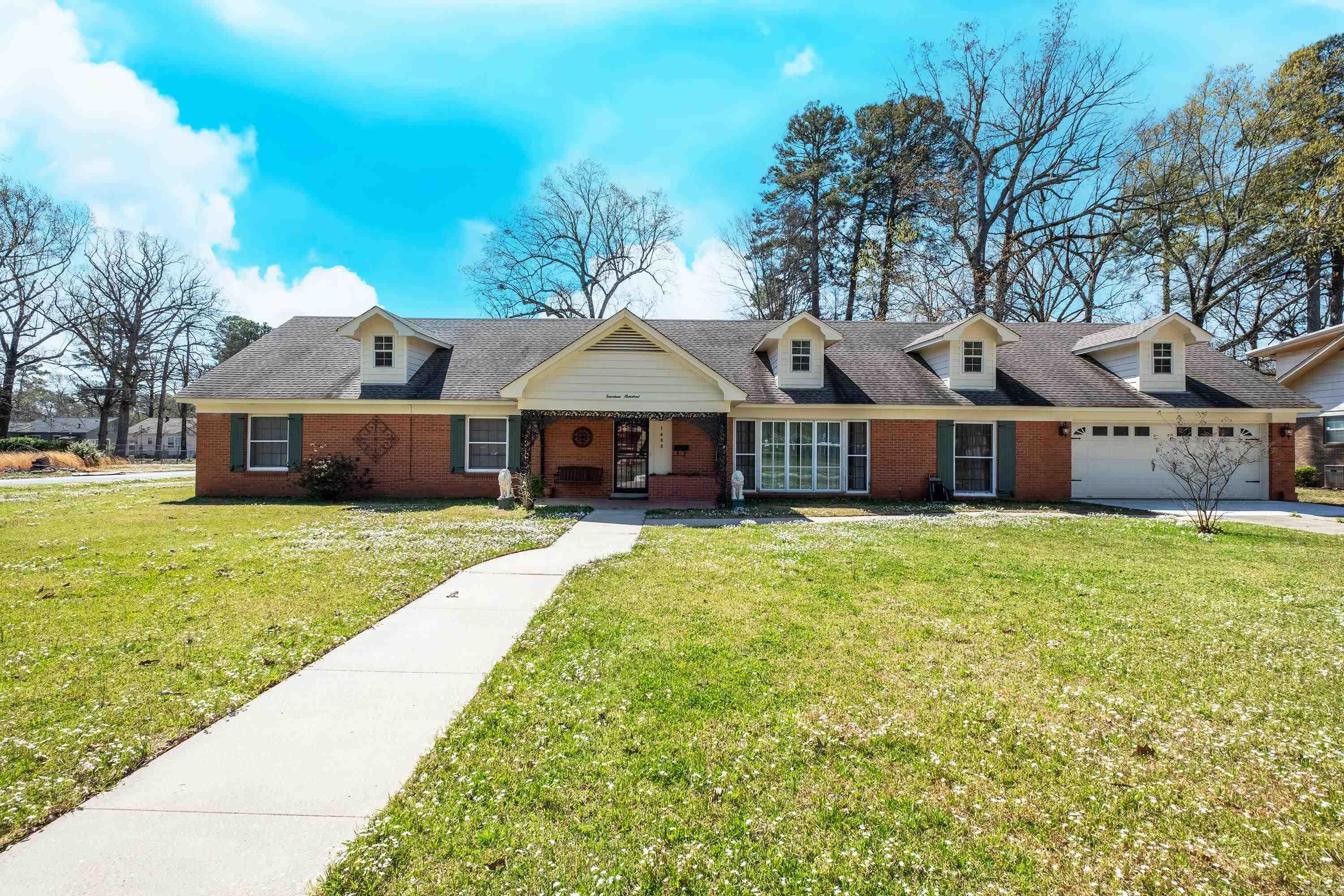 1400 W 33rd  Pine Bluff, AR