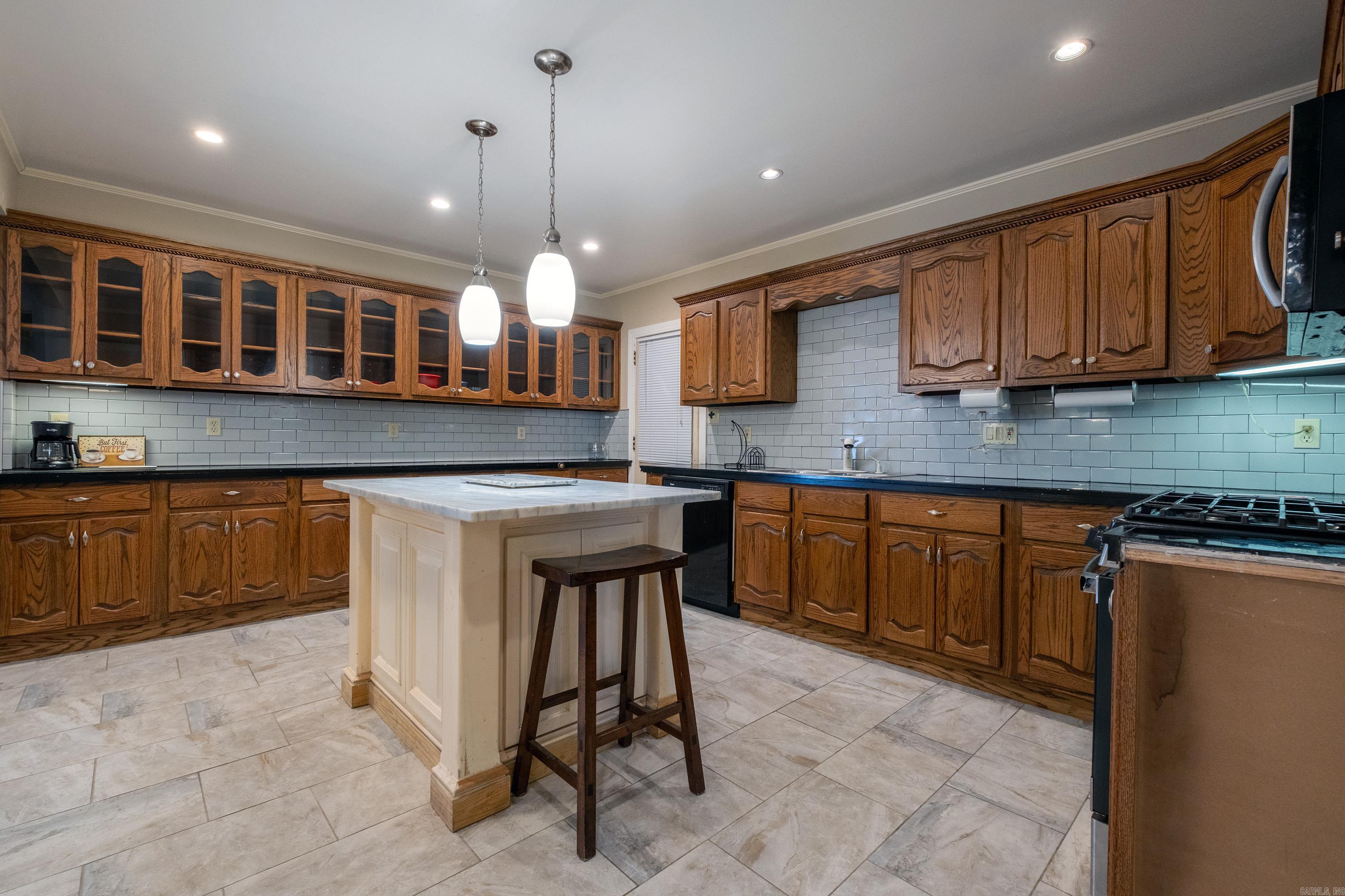 1400 W 33rd  Pine Bluff, AR