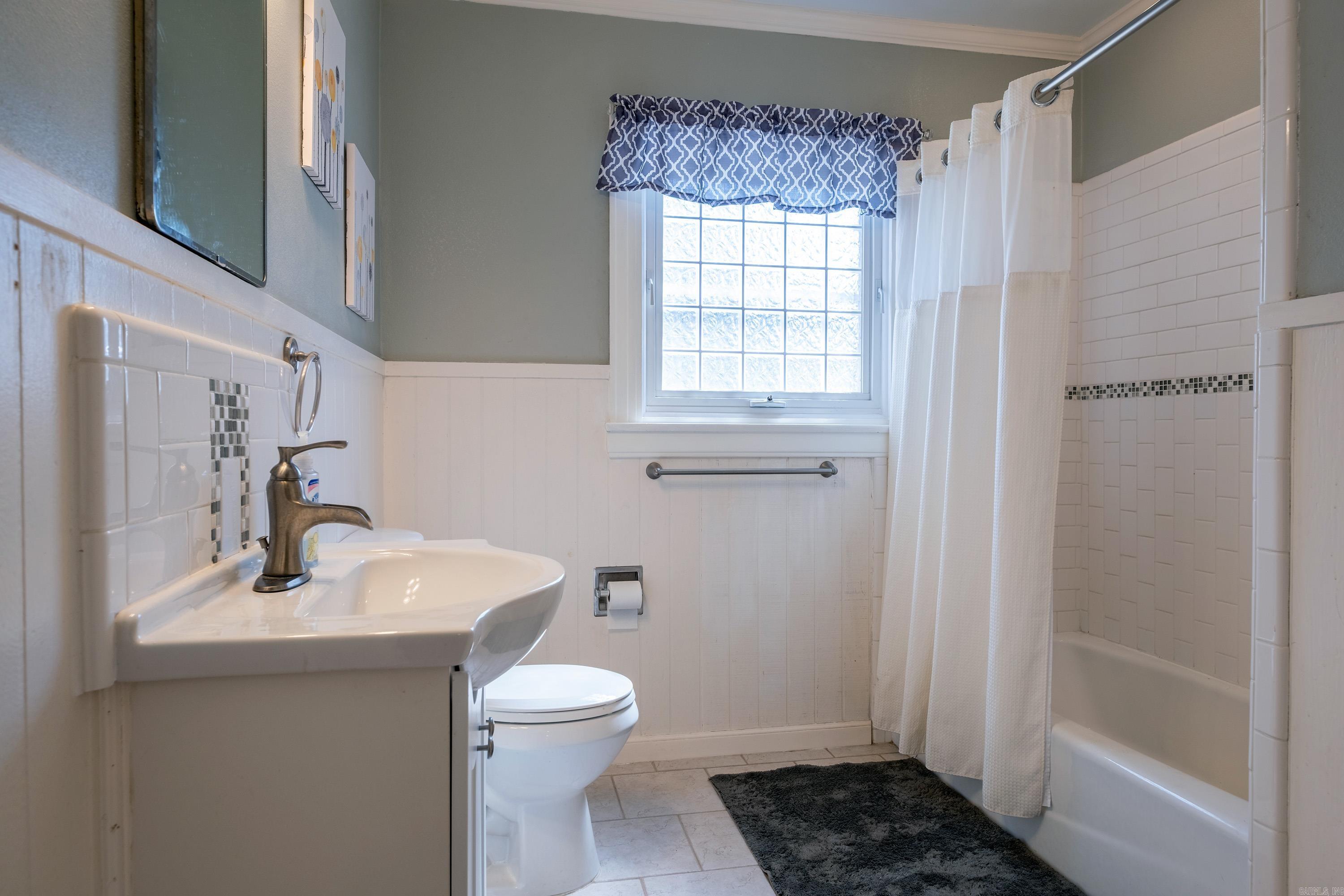 1400 W 33rd  Pine Bluff, AR