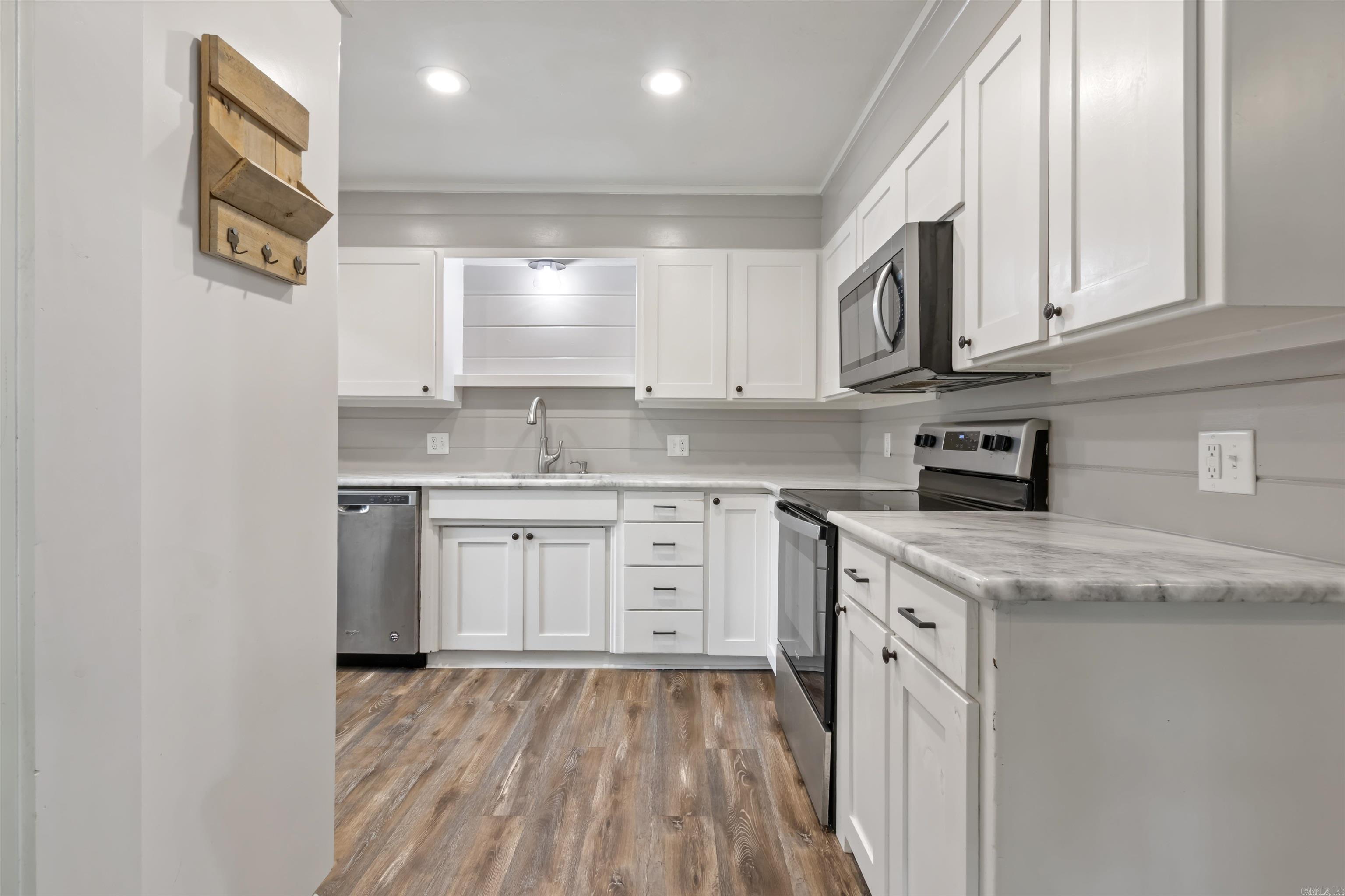 1 Foxboro  Searcy, AR