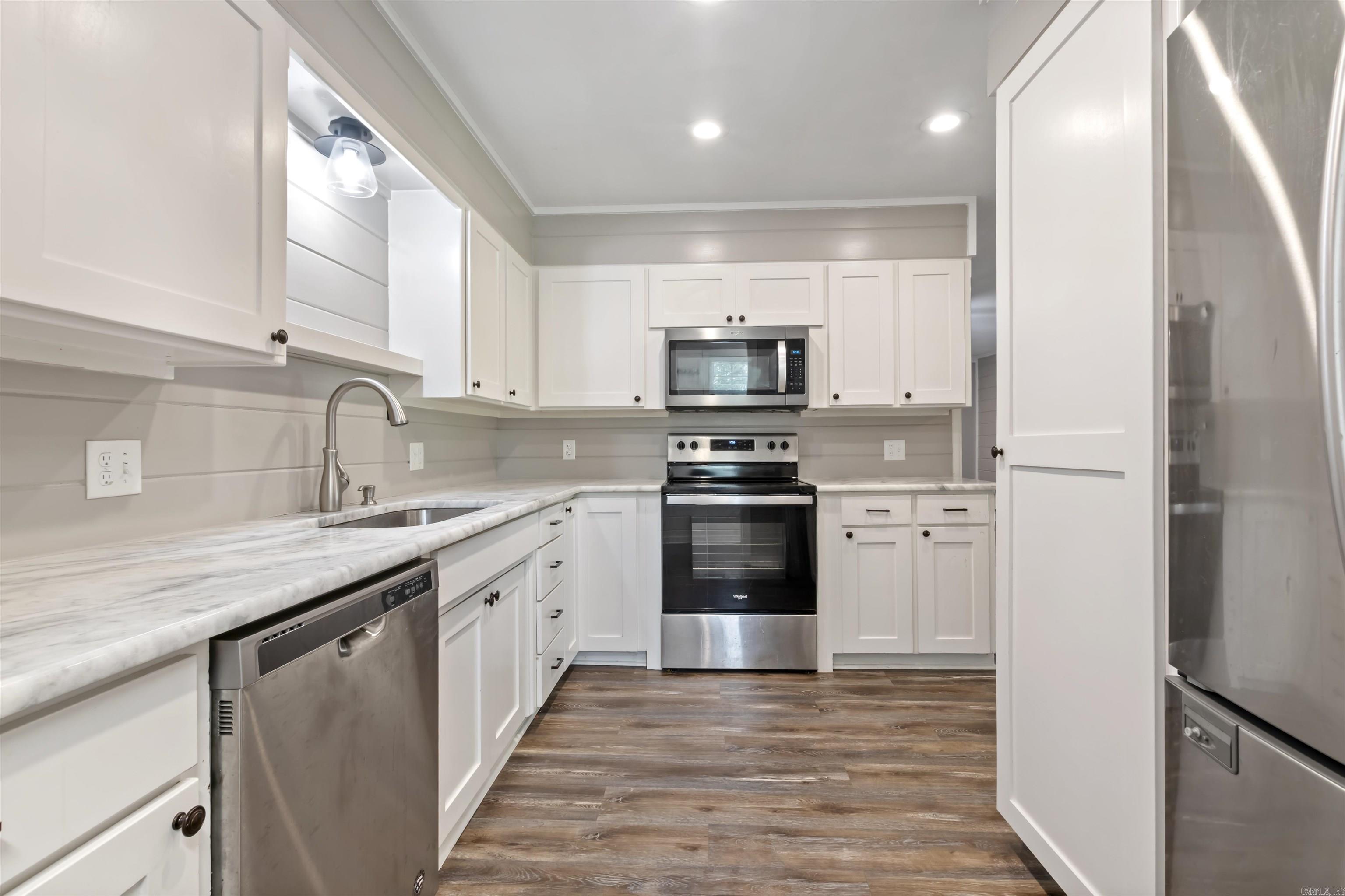 1 Foxboro  Searcy, AR