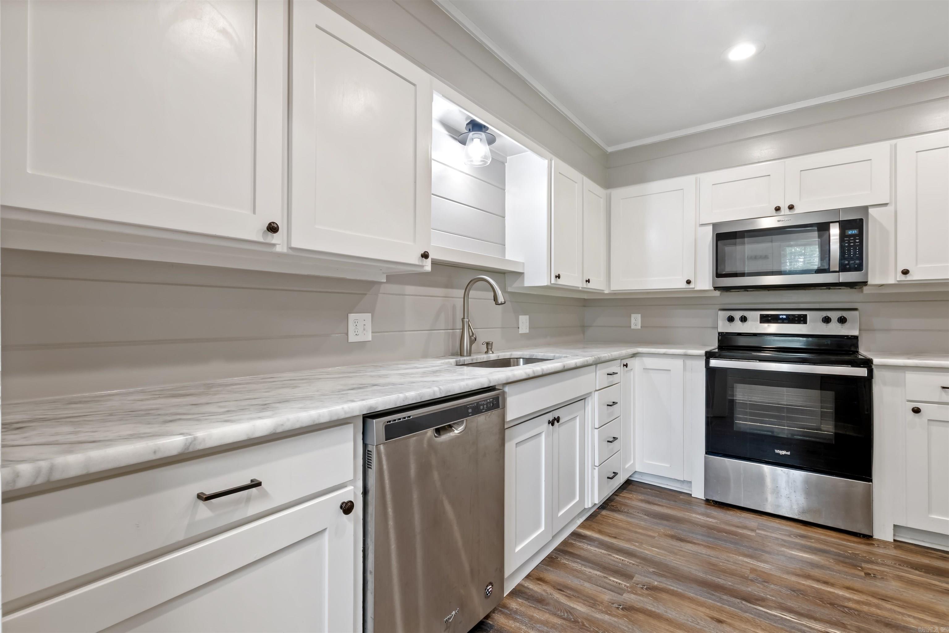 1 Foxboro  Searcy, AR