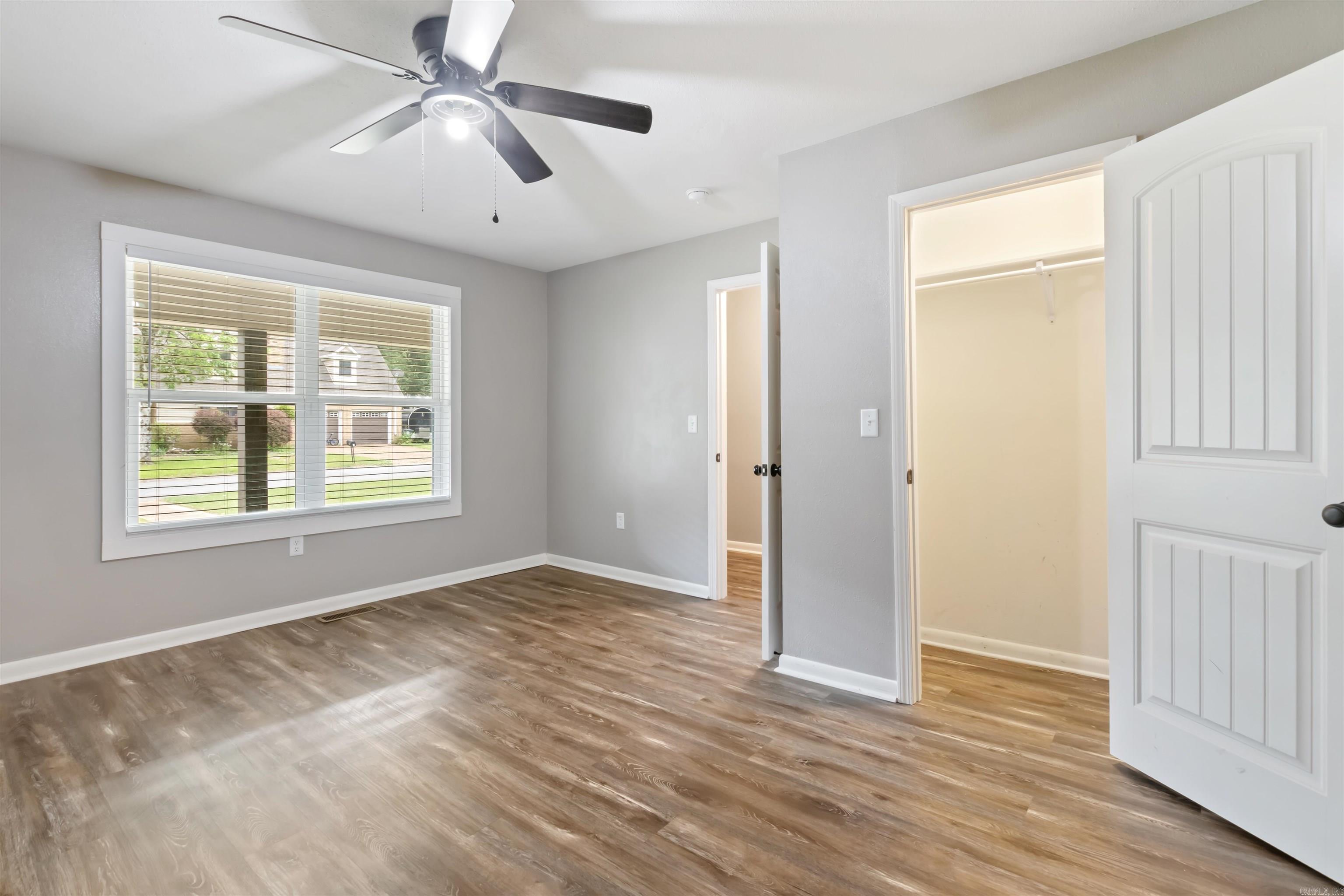 1 Foxboro  Searcy, AR