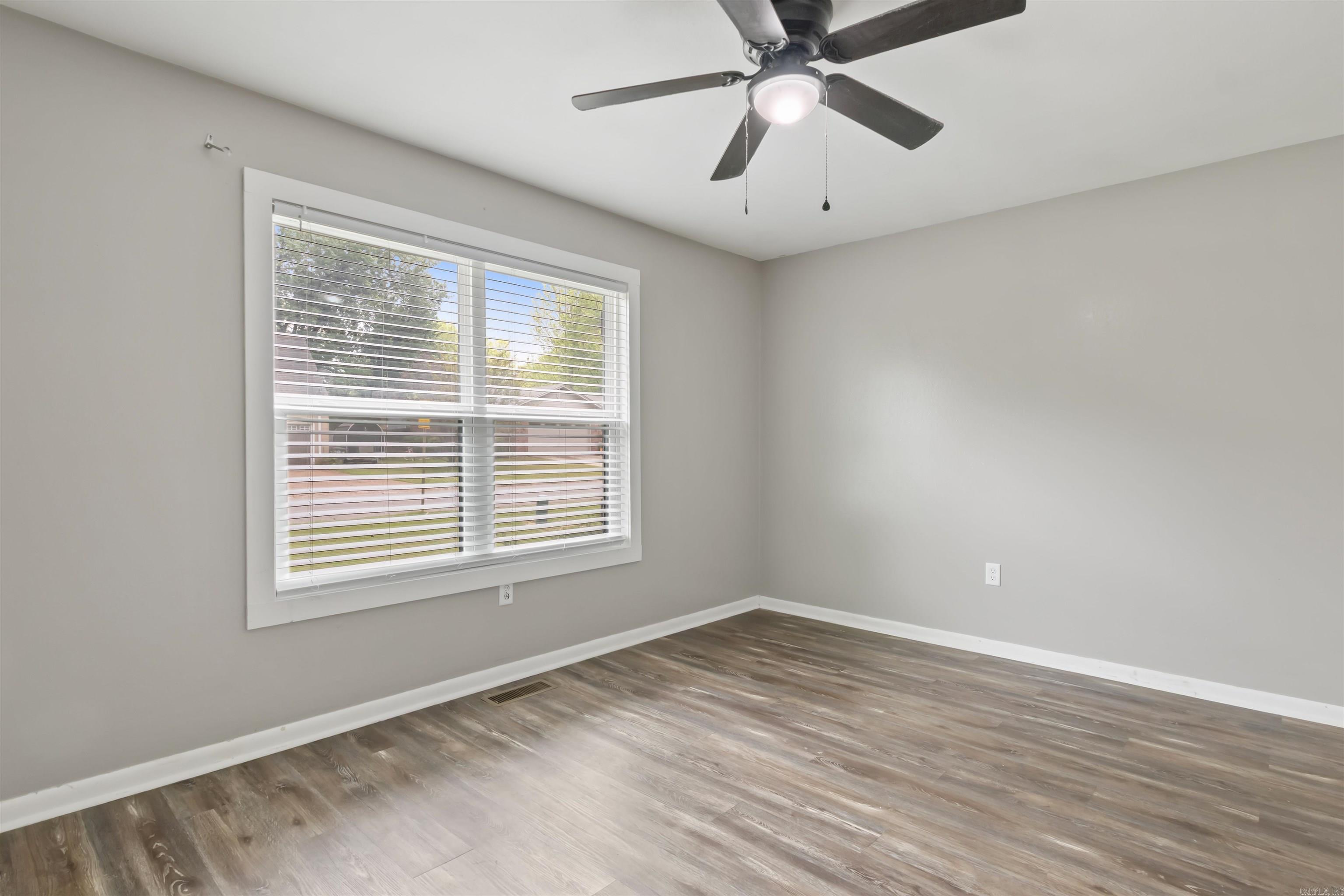 1 Foxboro  Searcy, AR