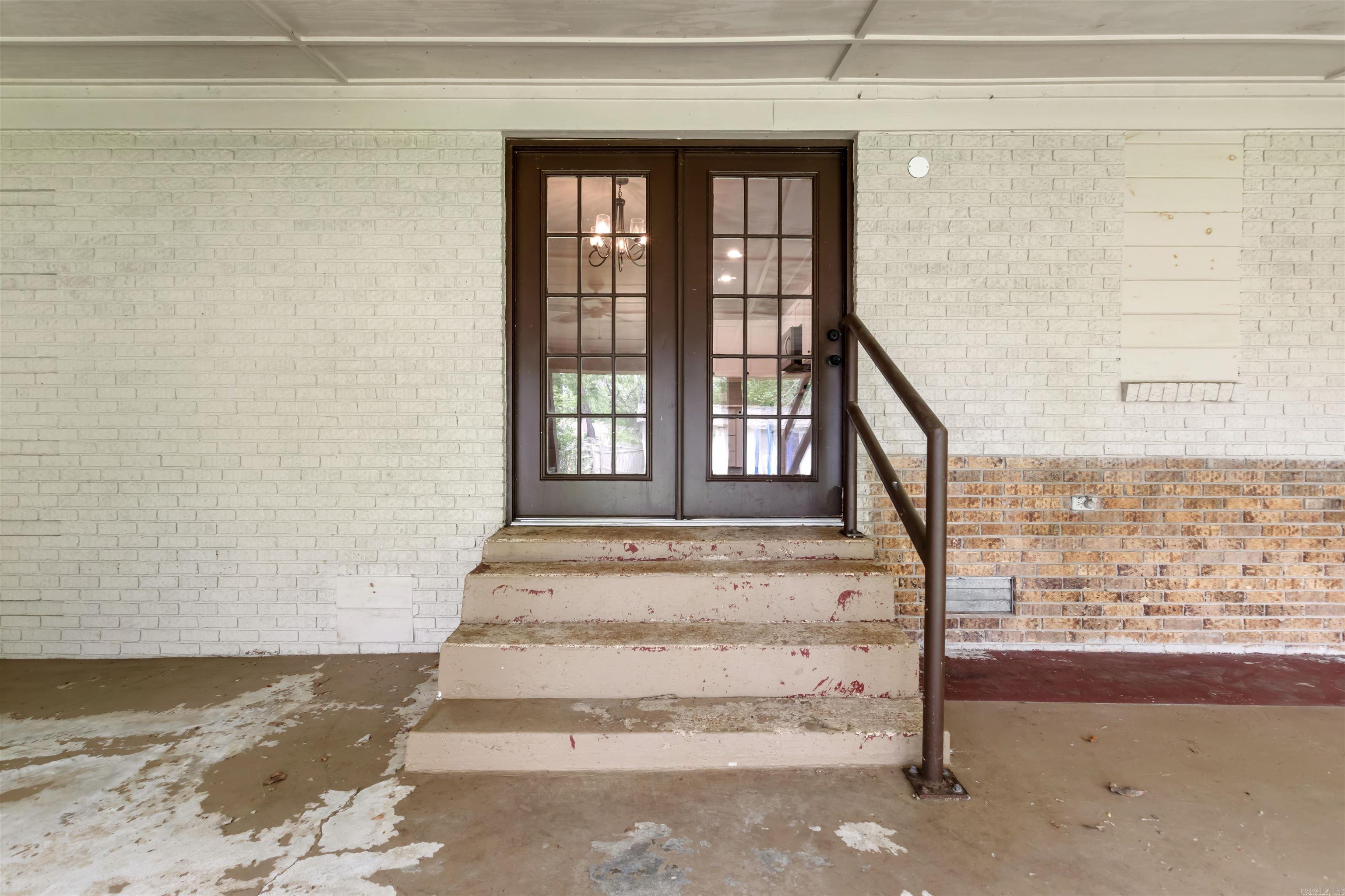 1 Foxboro  Searcy, AR