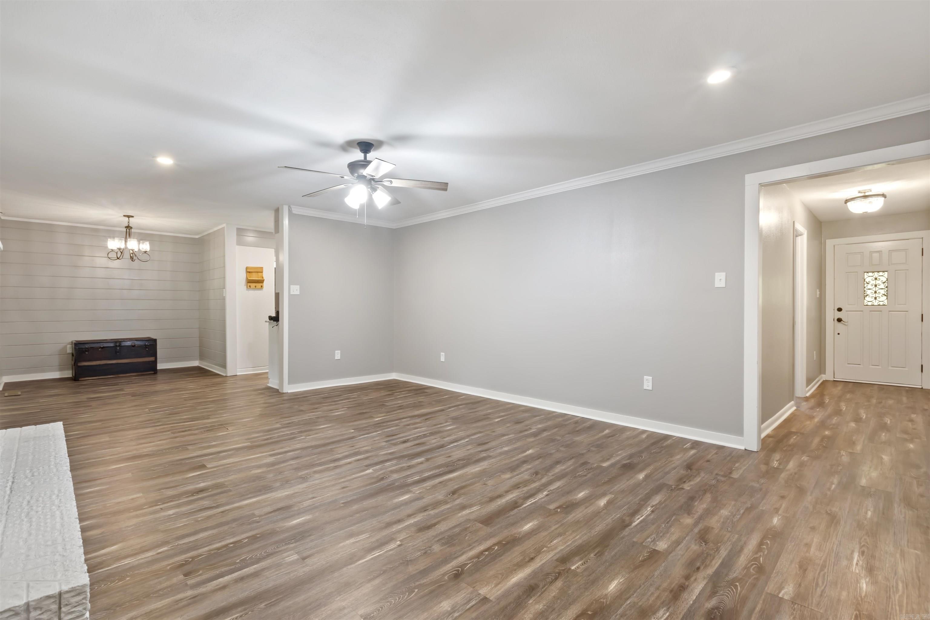 1 Foxboro  Searcy, AR