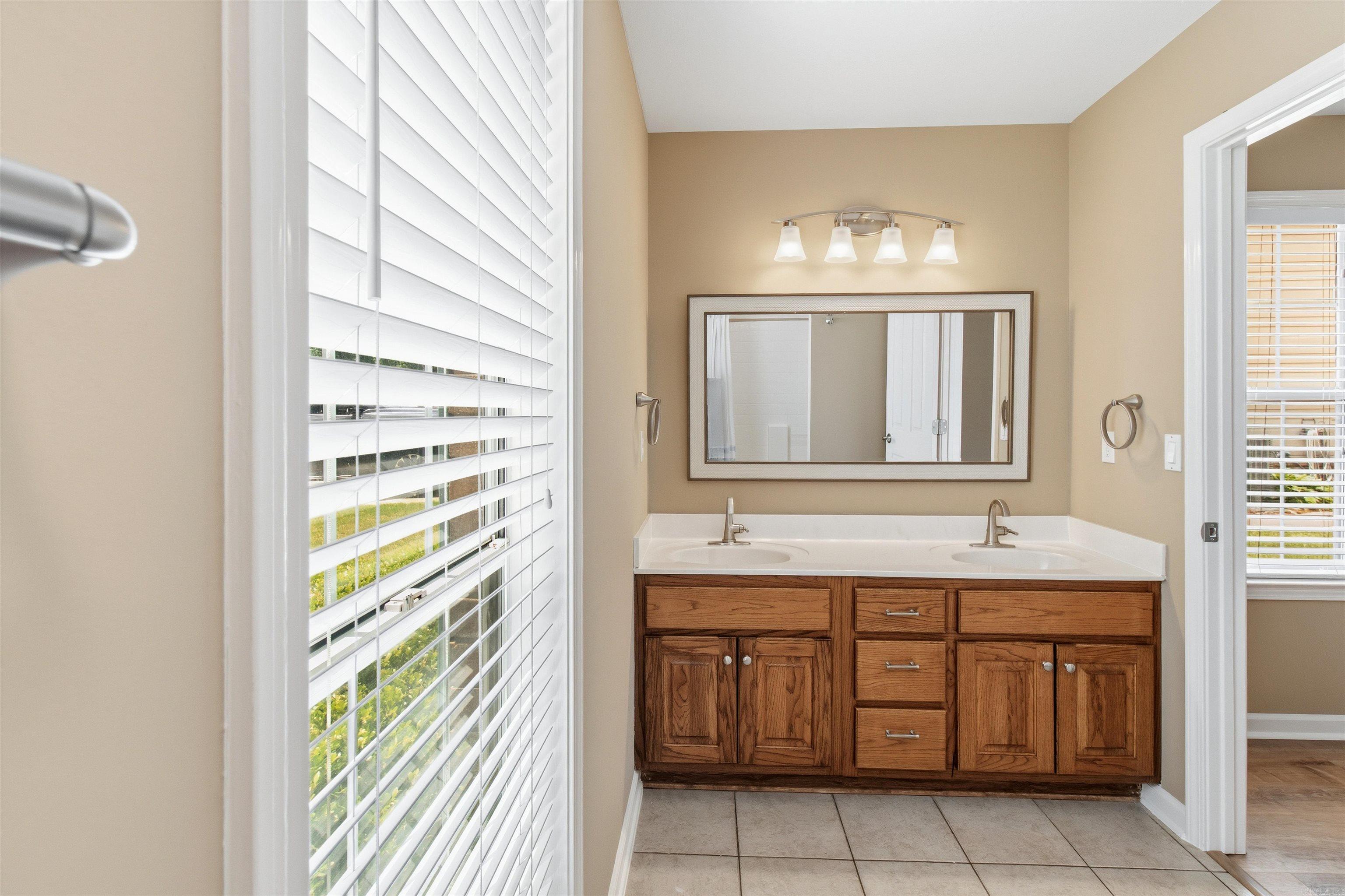 218 Natchez Dr  Jonesboro, AR