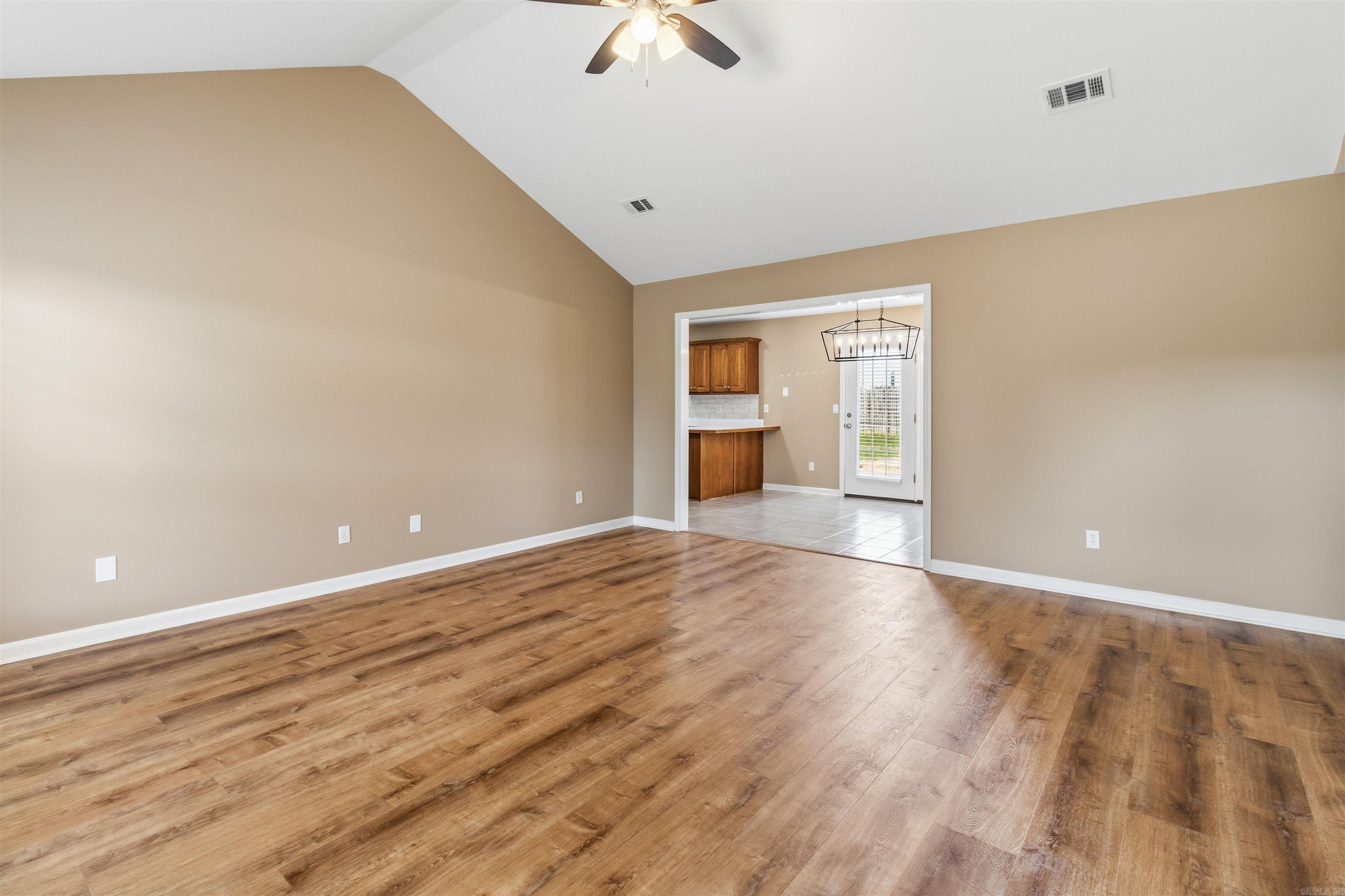 218 Natchez Dr  Jonesboro, AR