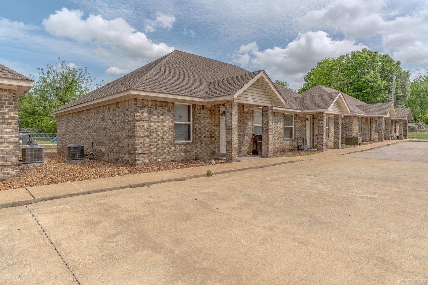 1012 N Main St  Jonesboro, AR