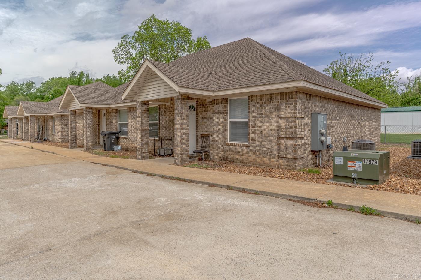 1012 N Main St  Jonesboro, AR